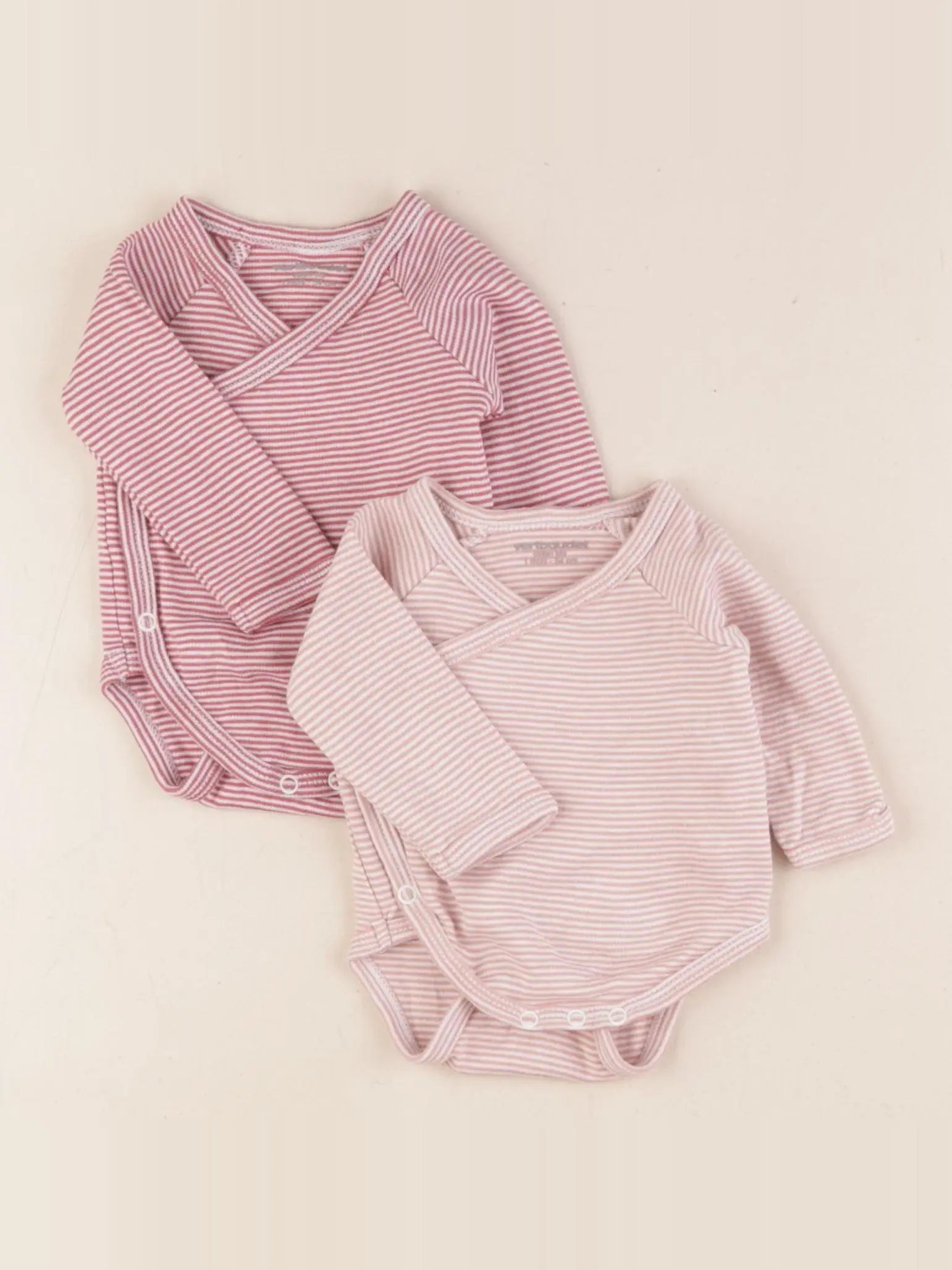 Vertbaudet - lot de 2 bodies en coton rose, rouge - 1 mois