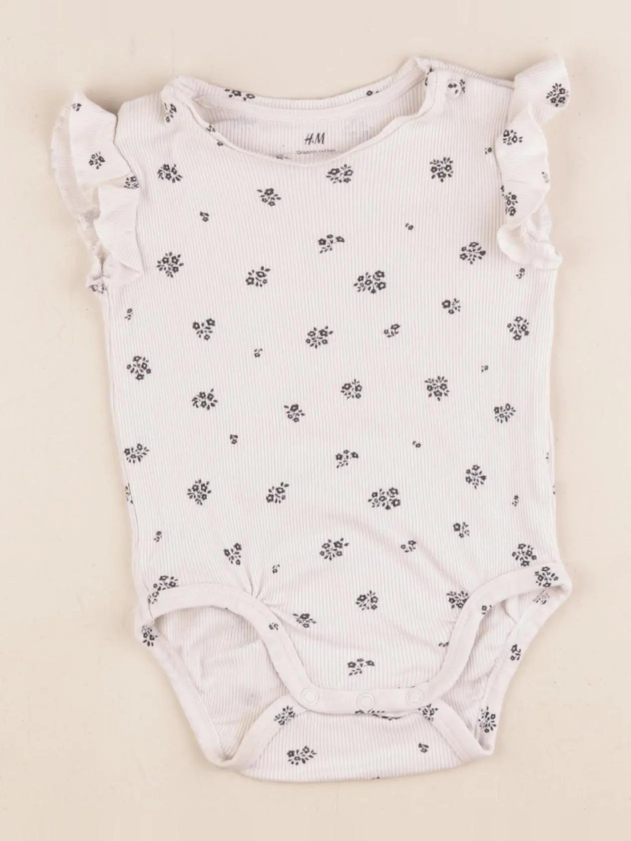 H&M - body tee-shirt beige - 4/6 mois