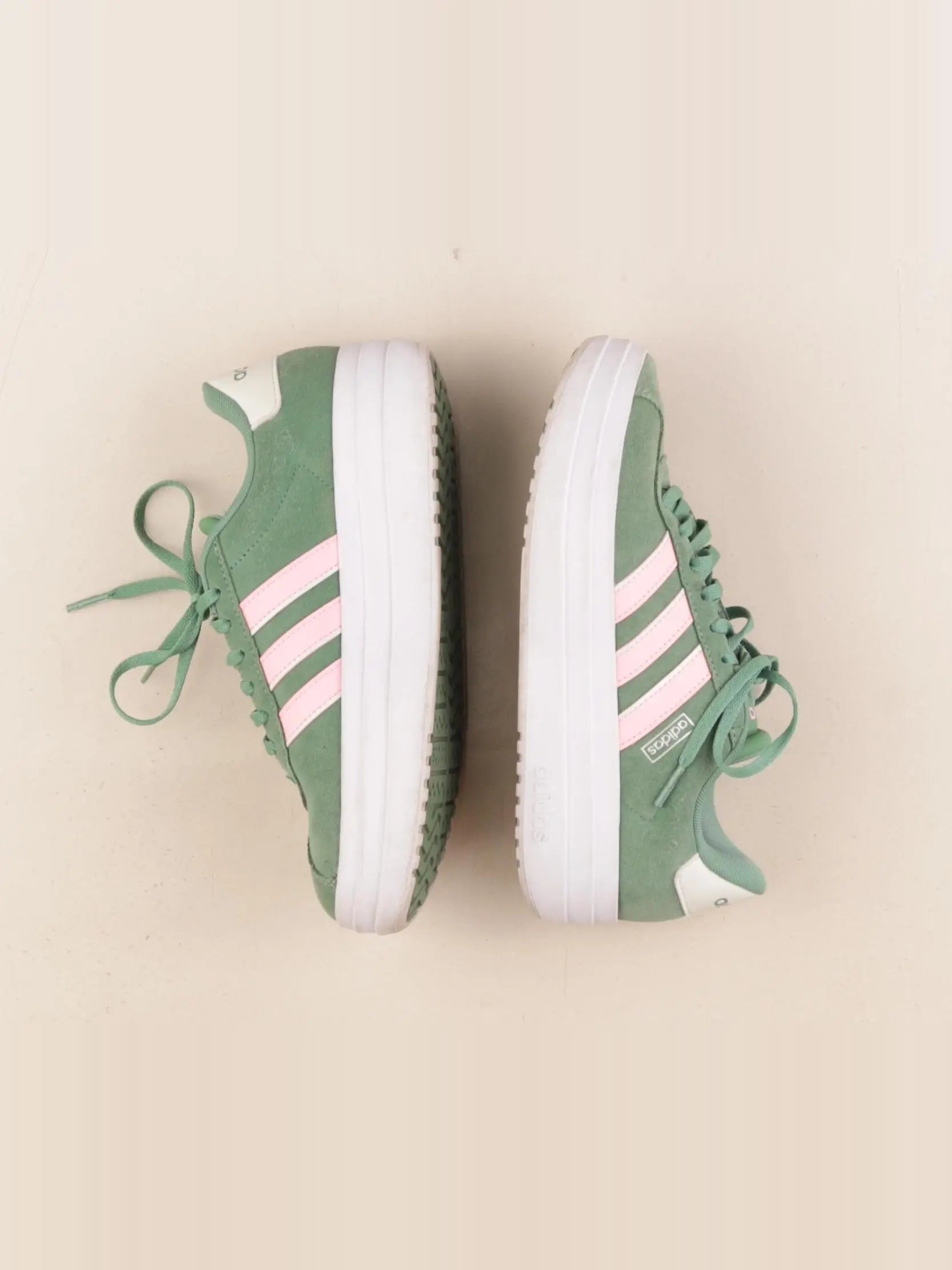 Adidas - baskets vert - pointure 38
