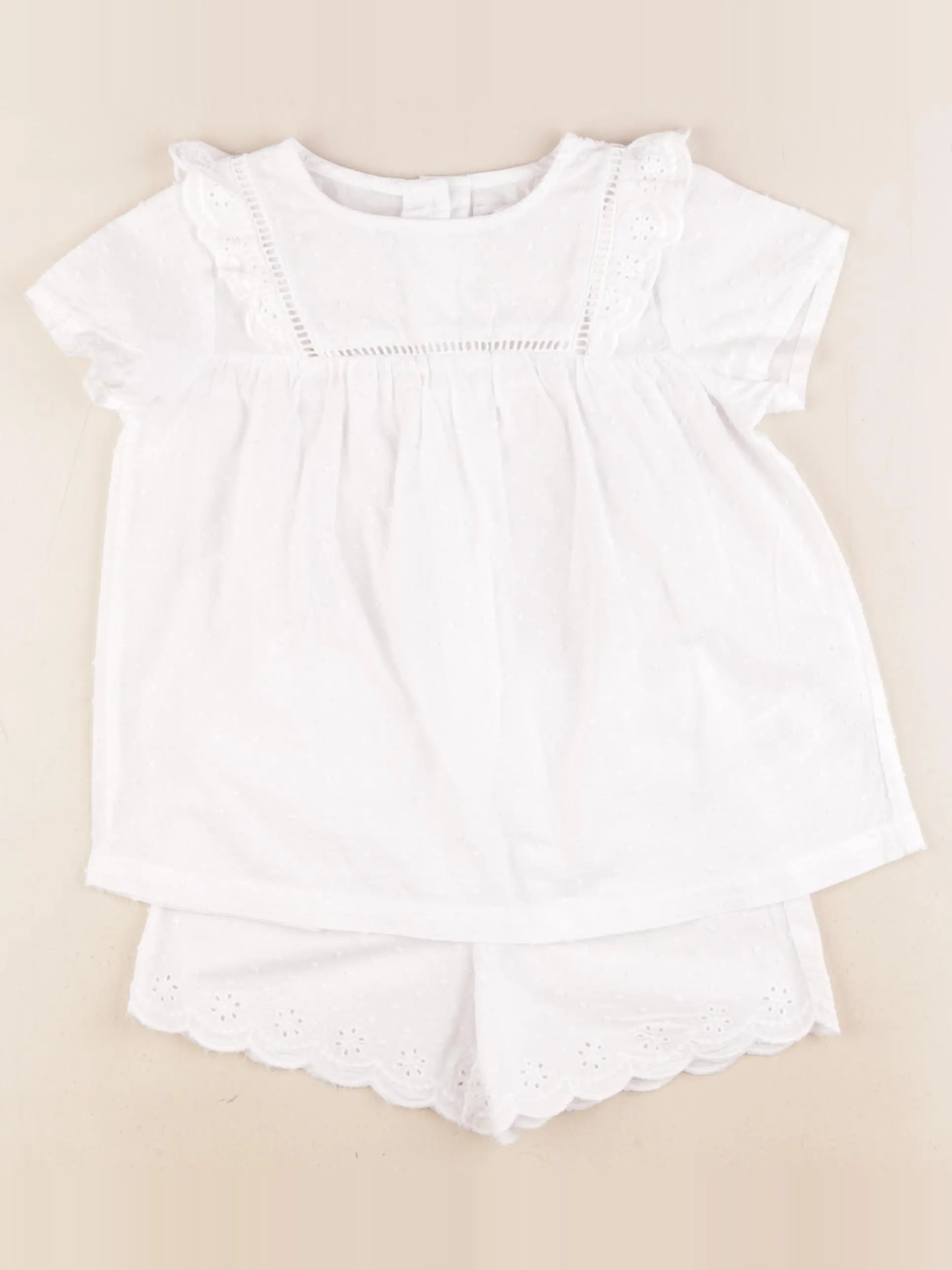 Vertbaudet - pyjama coton blanc - 5 ans