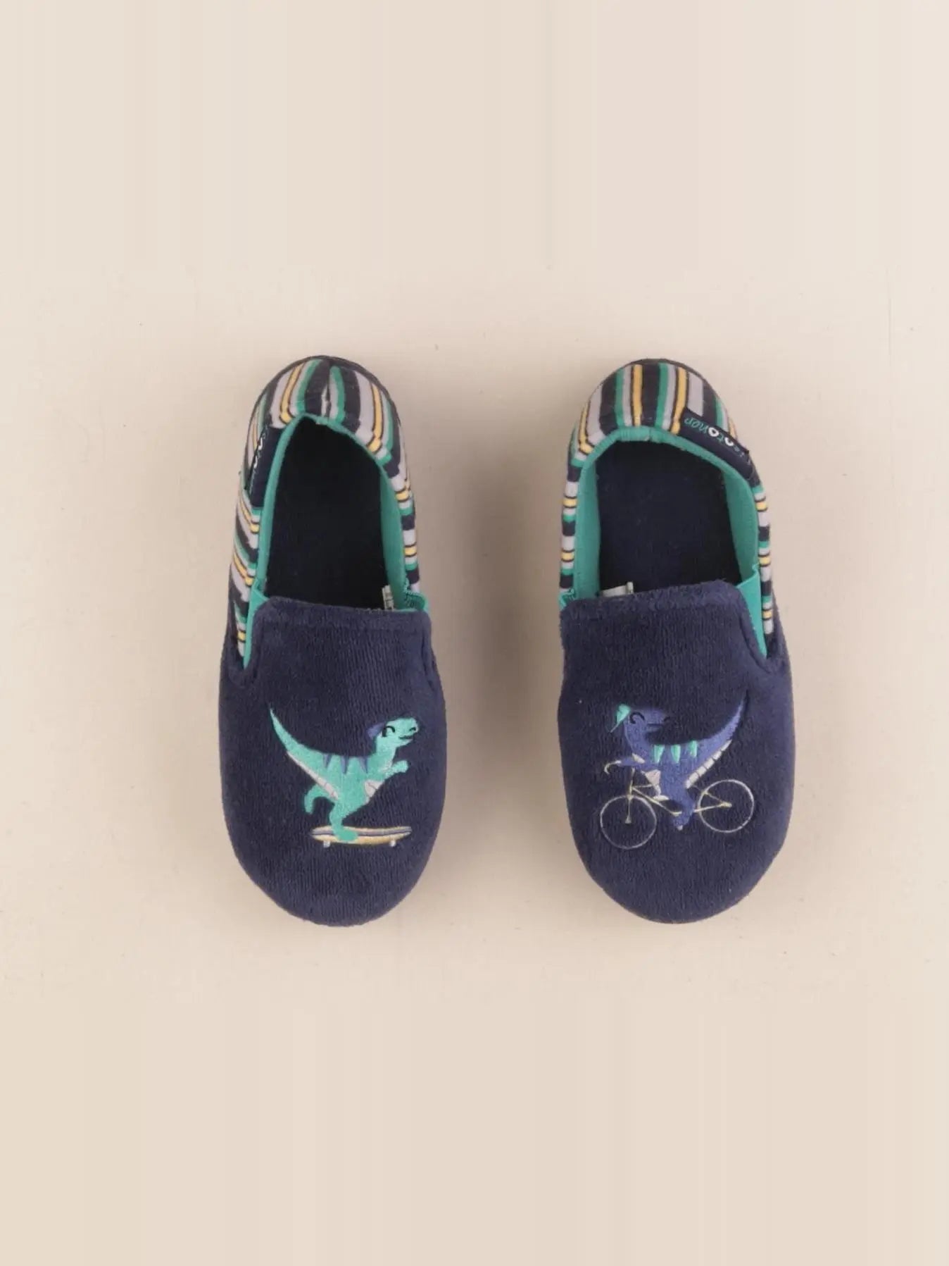 Isotoner - chaussons bleu - pointure 31