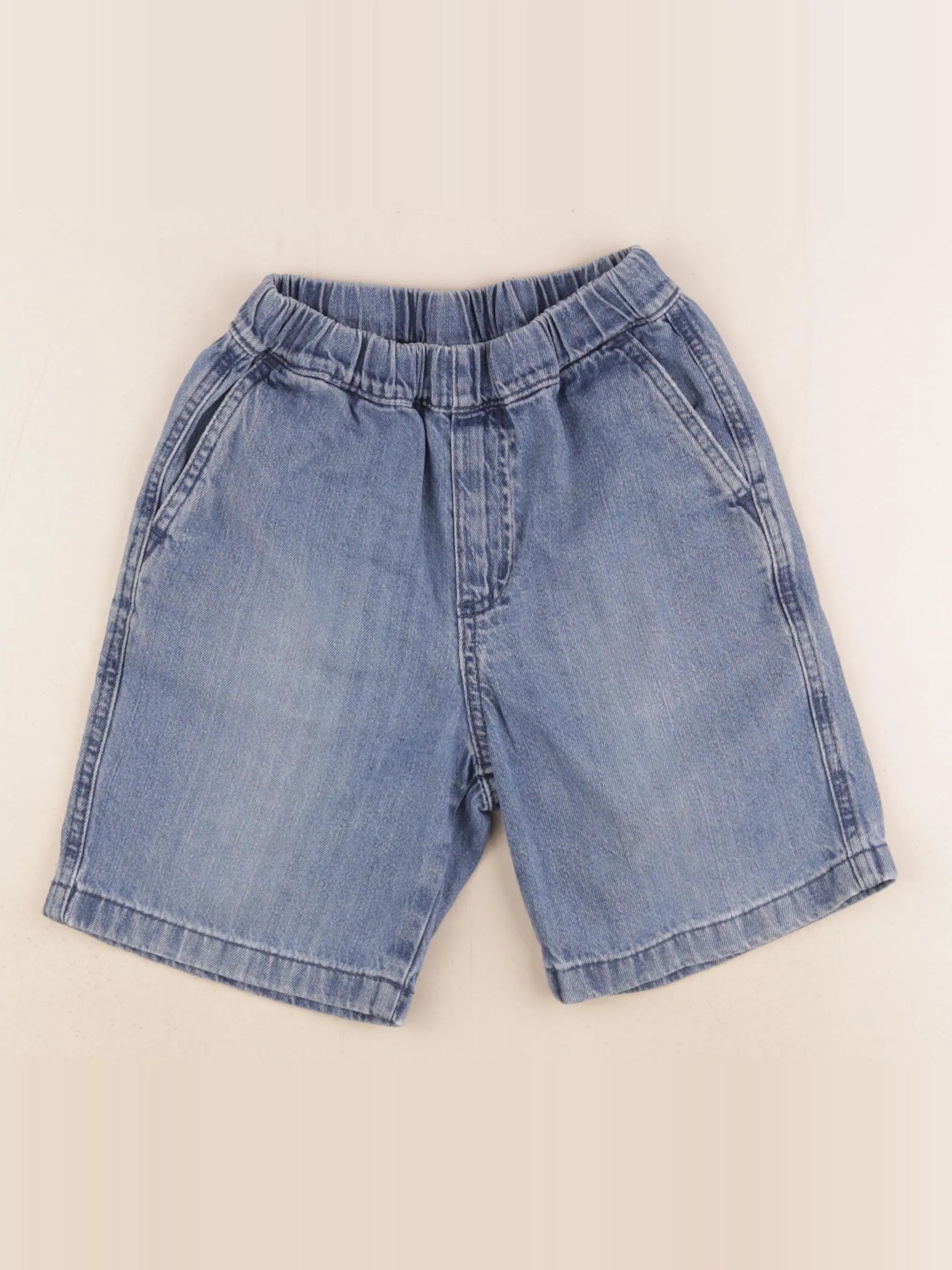 Uniqlo - short bleu - 5/6 ans