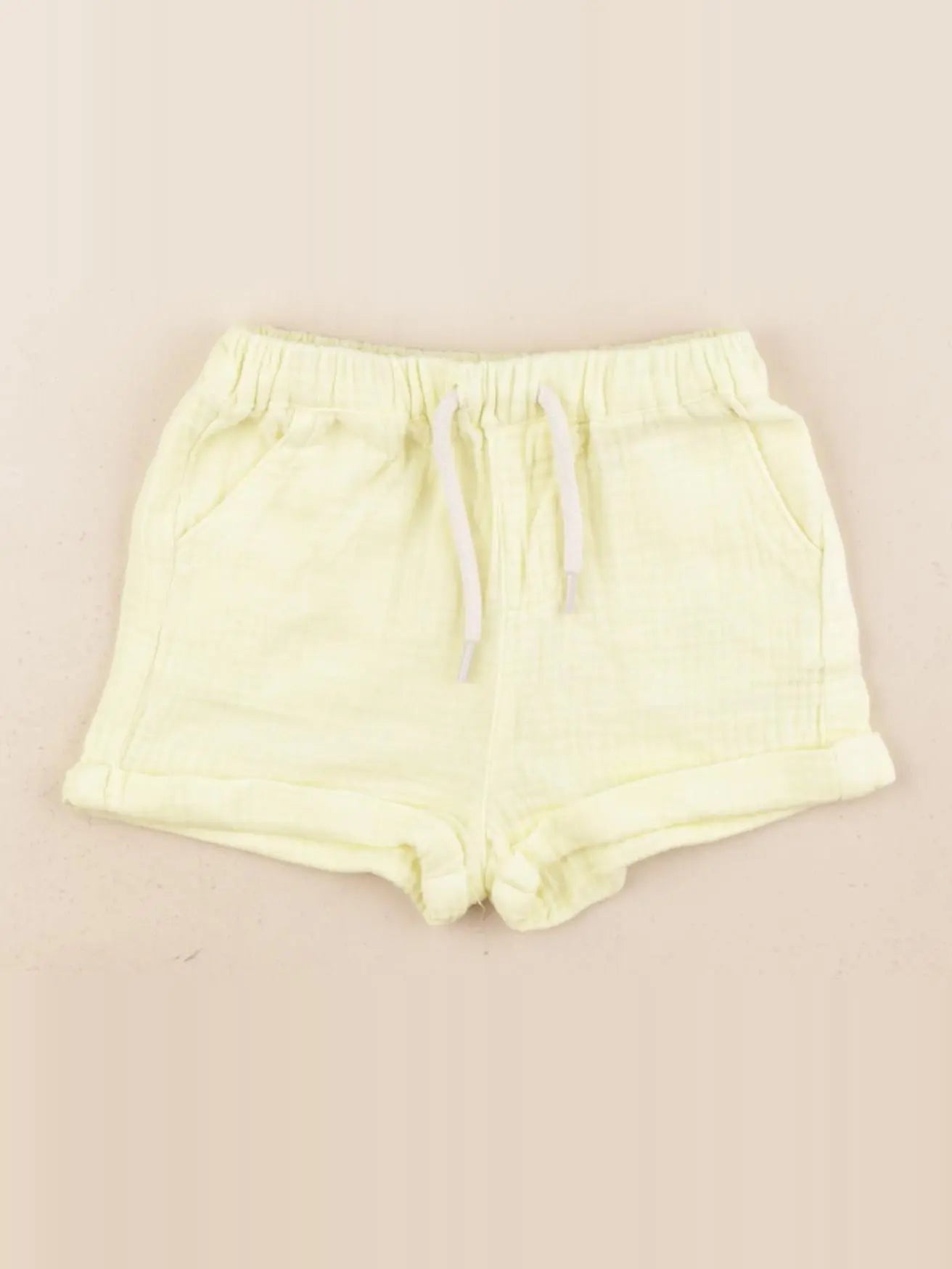 Vertbaudet - short jaune - 6 mois