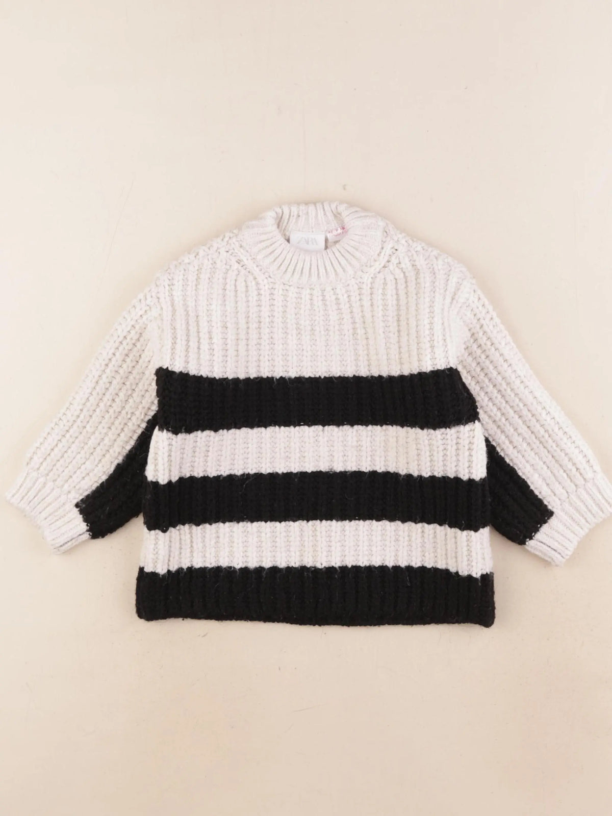 Zara - pull blanc, noir - 18/24 mois