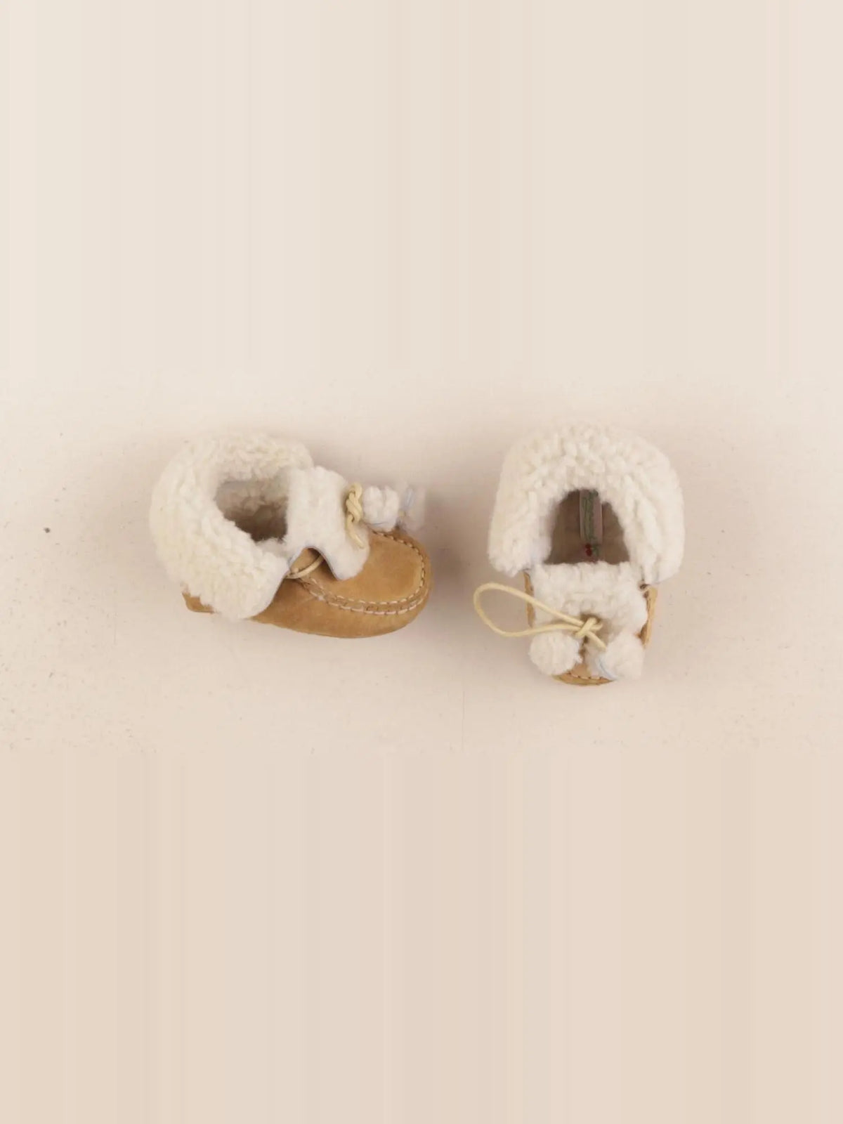 Bonpoint - chaussons beige - pointure 17