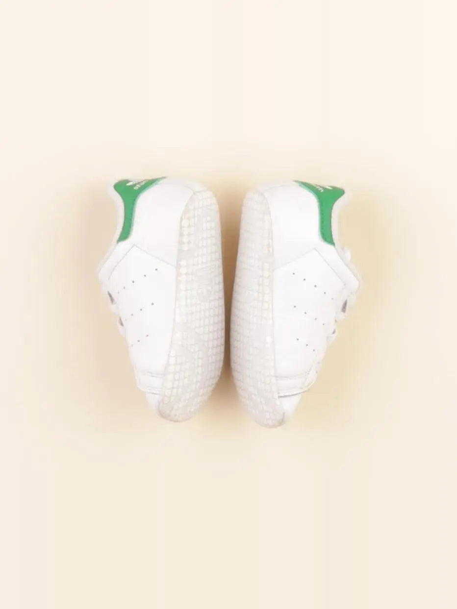 Adidas - chaussons blanc - pointure 18