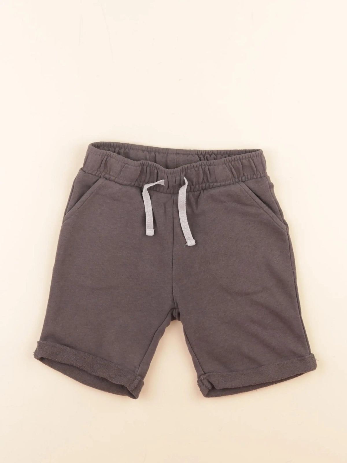 Vertbaudet - short taupe - 5 ans