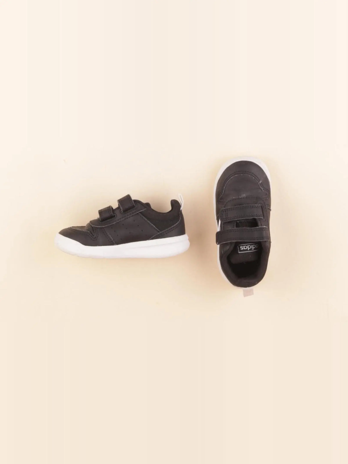 Adidas - baskets noir - pointure 22