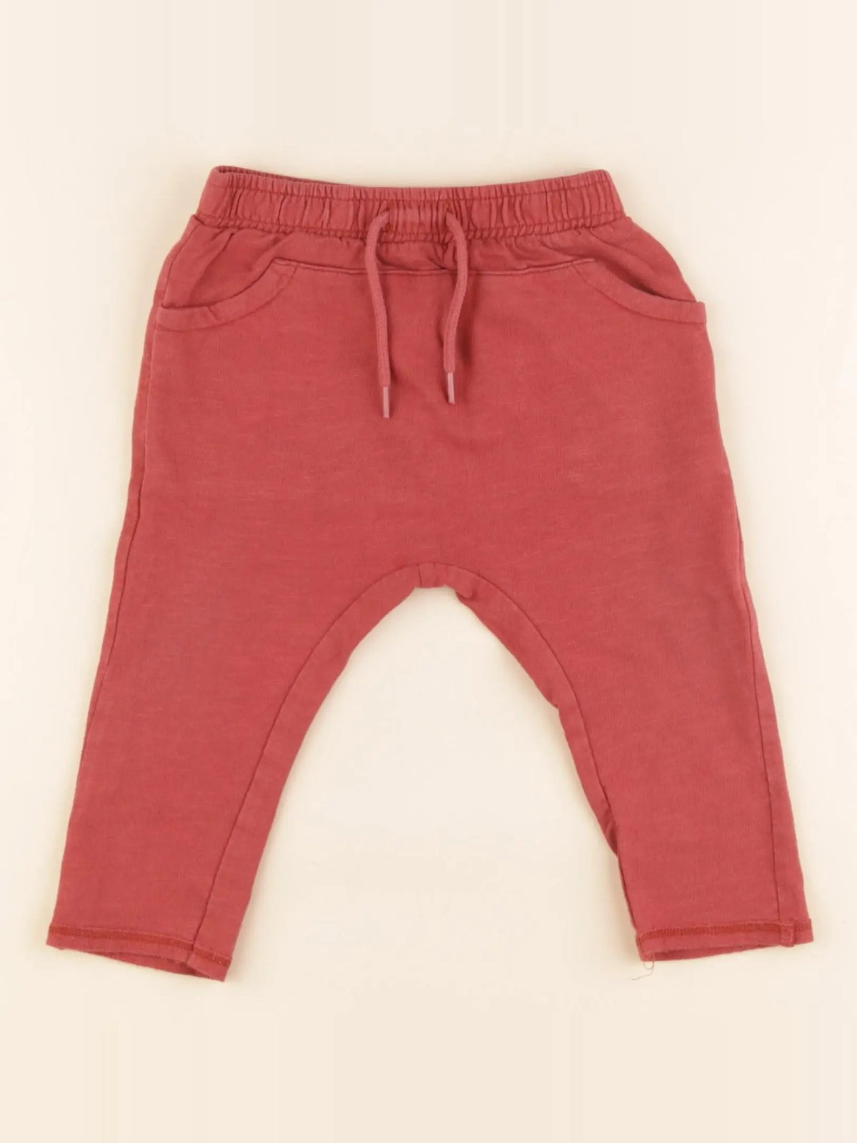 Vertbaudet - sarouel rouge - 12 mois