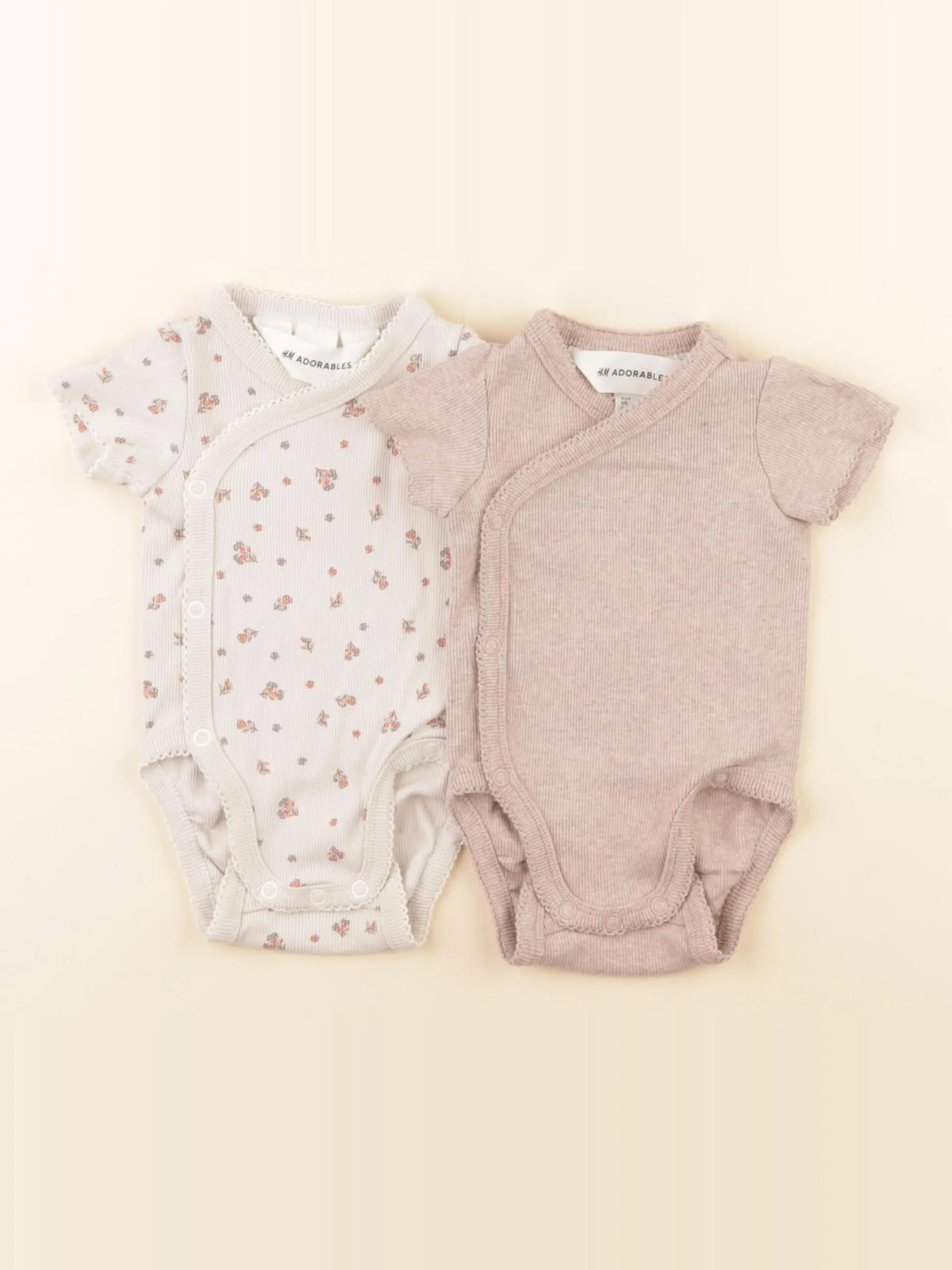 H&M - lot de 2 bodies en coton marron - 1/2 mois