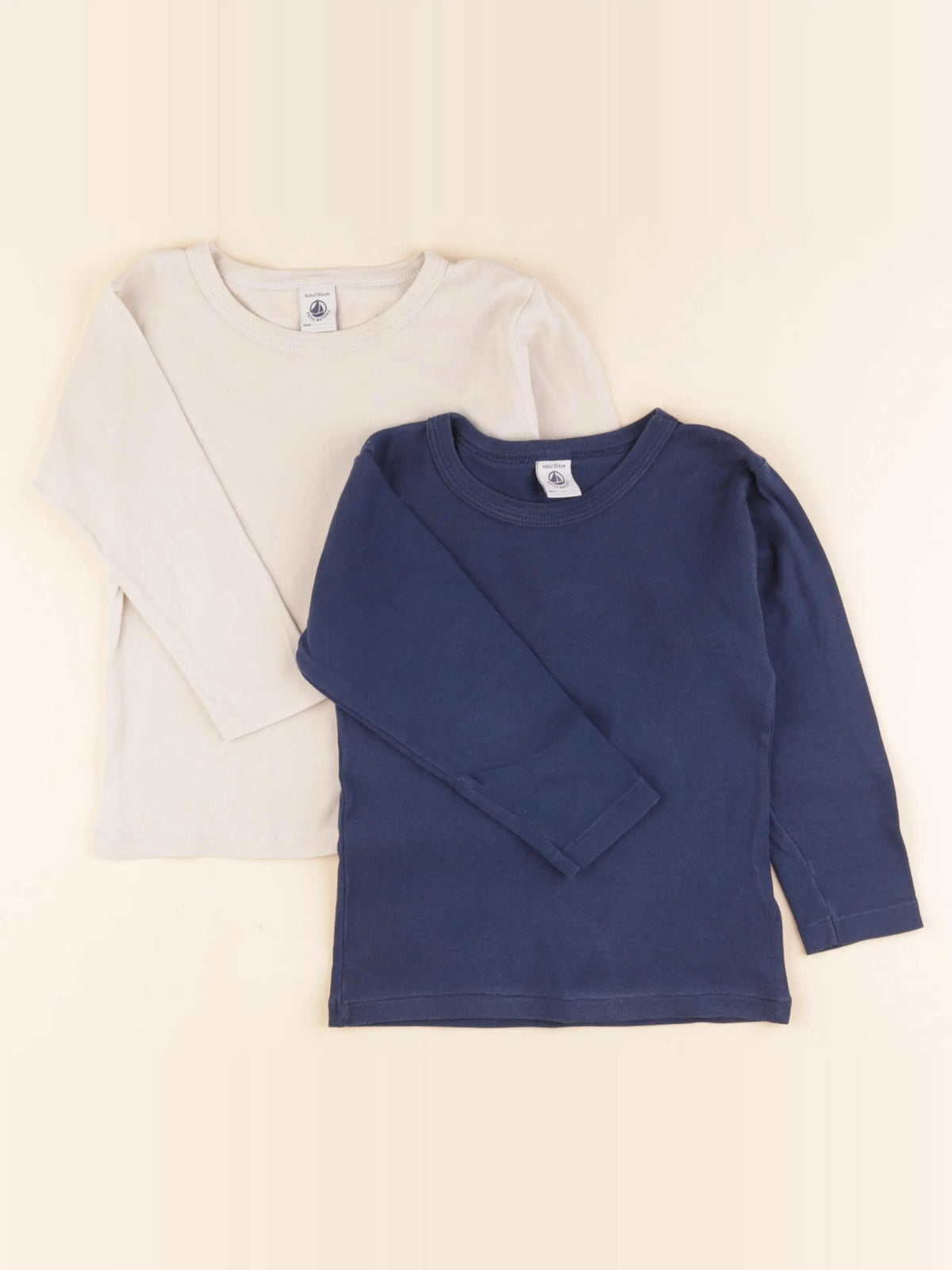 Petit Bateau - lot de 2 maillots de corps beige, bleu - 4 ans