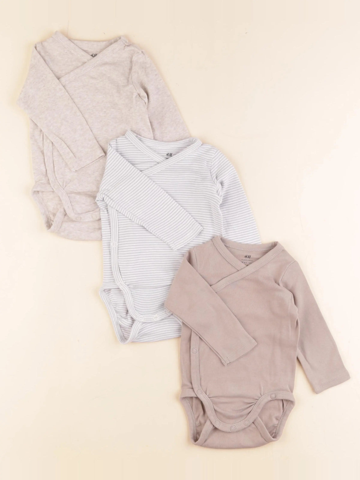 H&M - lot de 3 bodies en coton marron - 2/4 mois