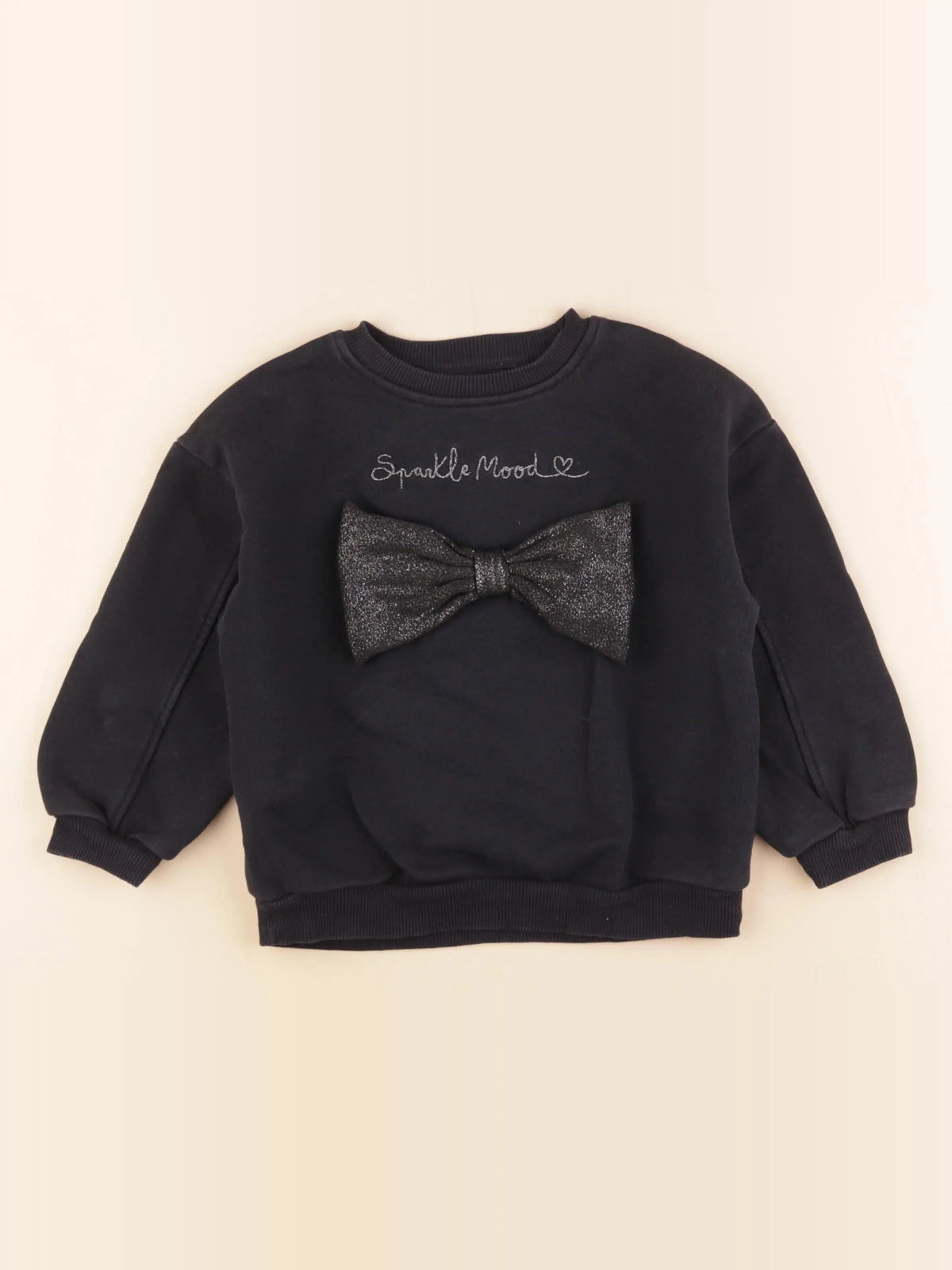 Zara - sweat noir - 6 ans