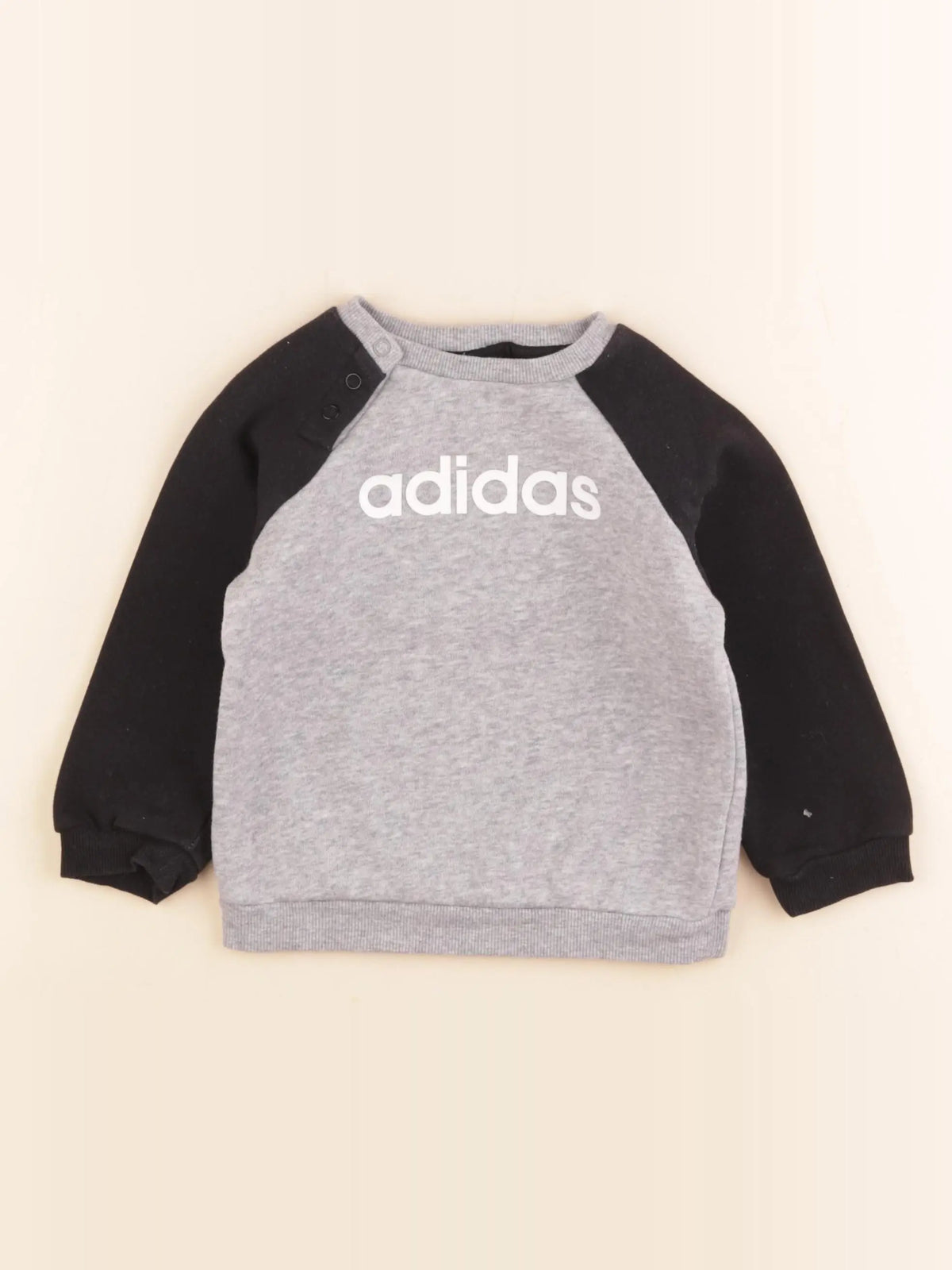 Adidas - sweat gris, noir - 9/12 mois