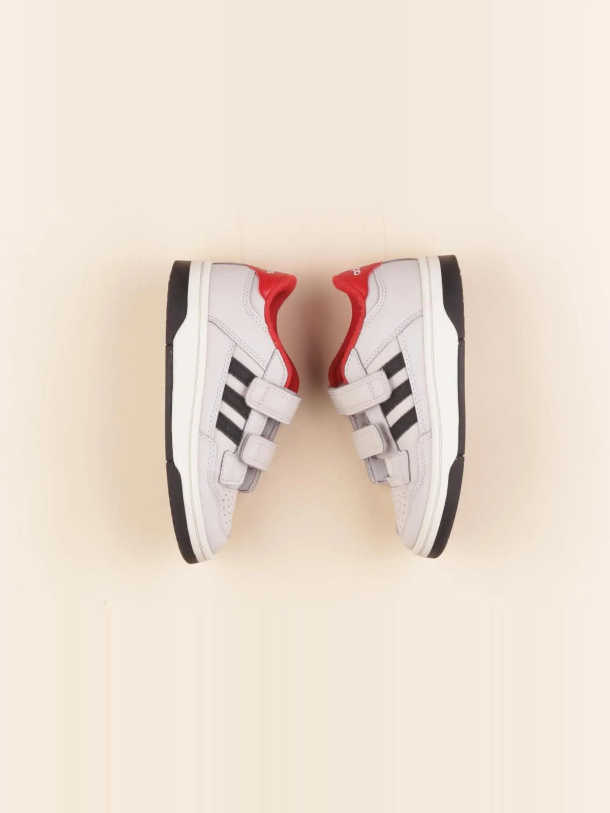Adidas - baskets blanc - pointure 32