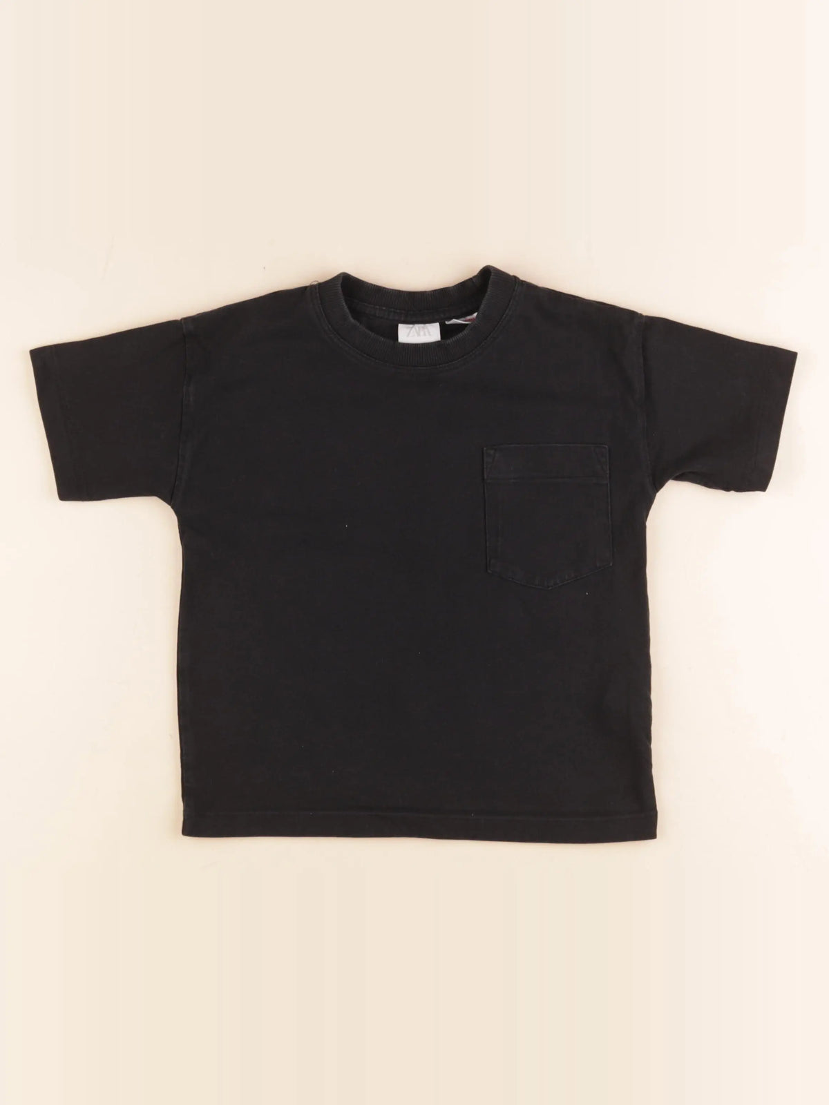Zara - tee-shirt noir - 4 ans