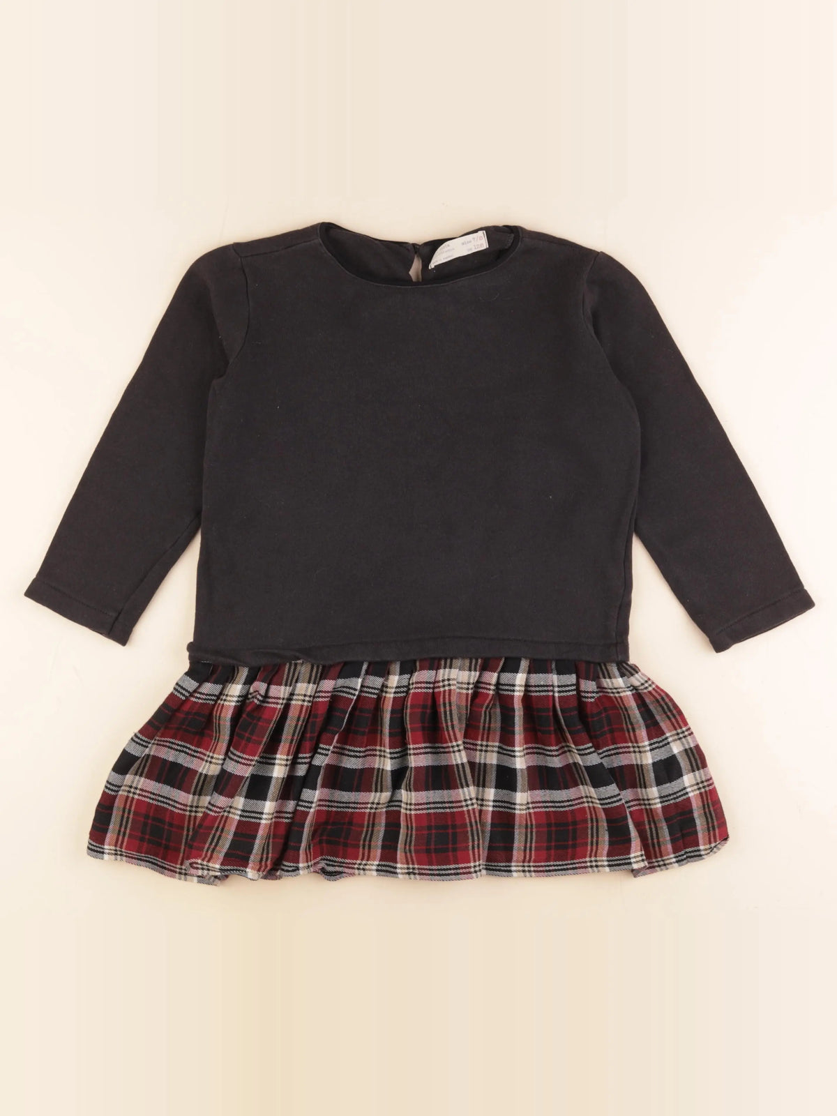 Zara - robe noir - 7/8 ans