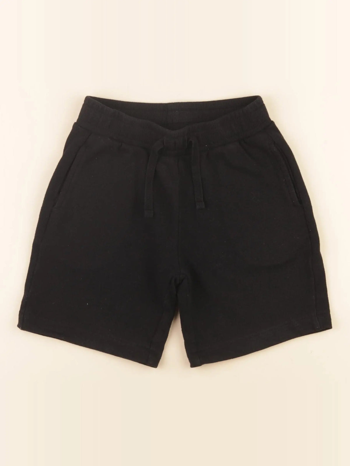 Vertbaudet - short noir - 7 ans