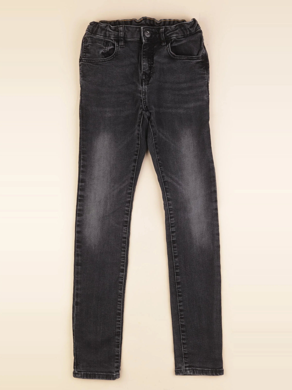 Zara - jean noir - 9/10 ans