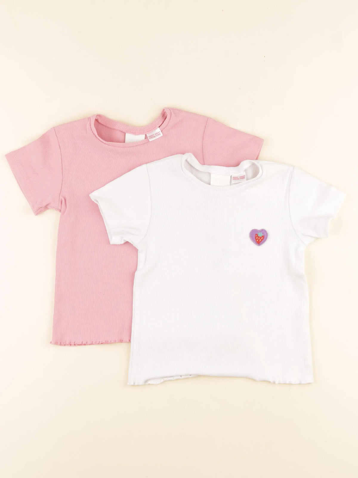 Zara - lot de 2 tee-shirts blanc, rose - 5 ans