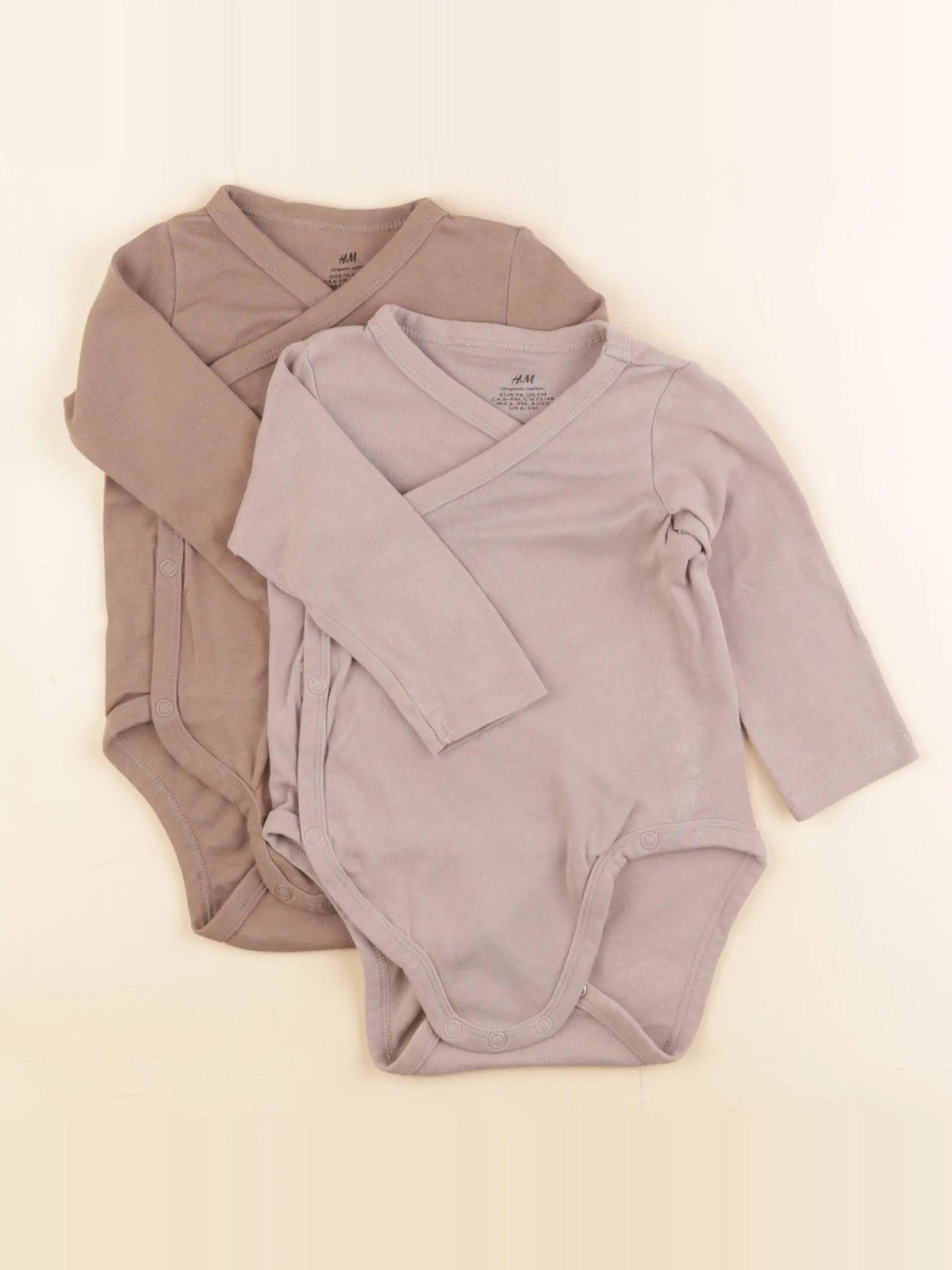 H&M - lot de 2 bodies en coton marron - 6/9 mois
