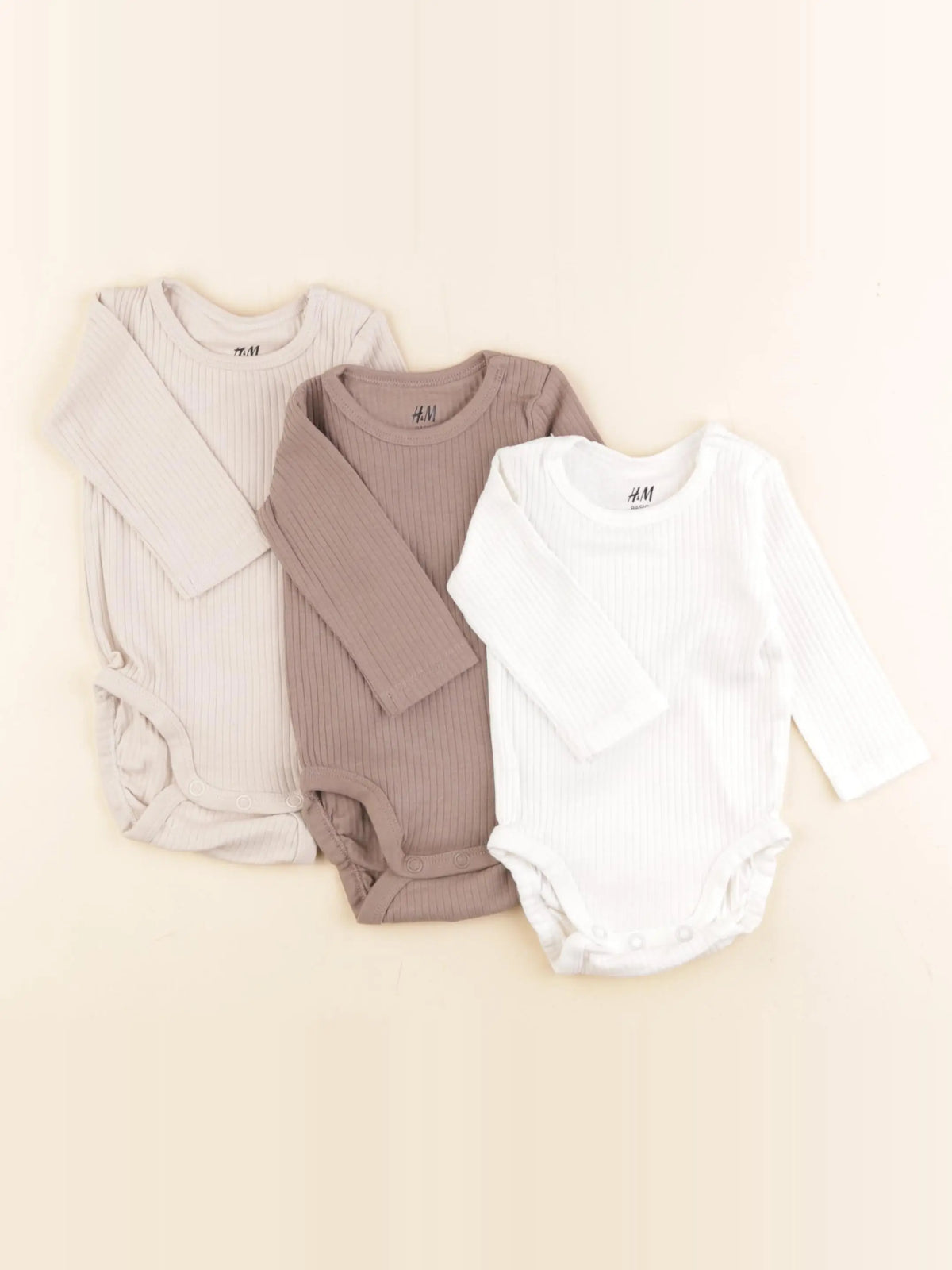 H&M - lot de 3 bodies en coton blanc, beige, marron - 1/2 mois