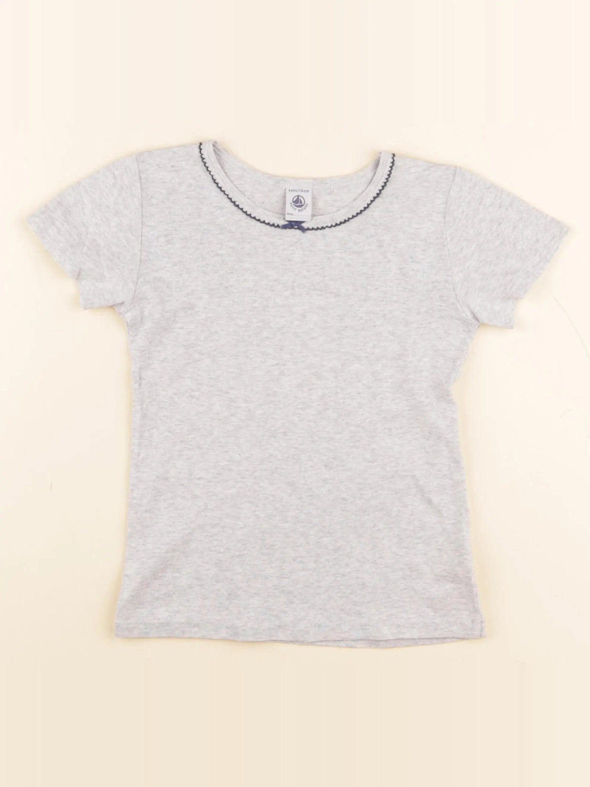 Petit Bateau - maillot de corps gris - 6 ans