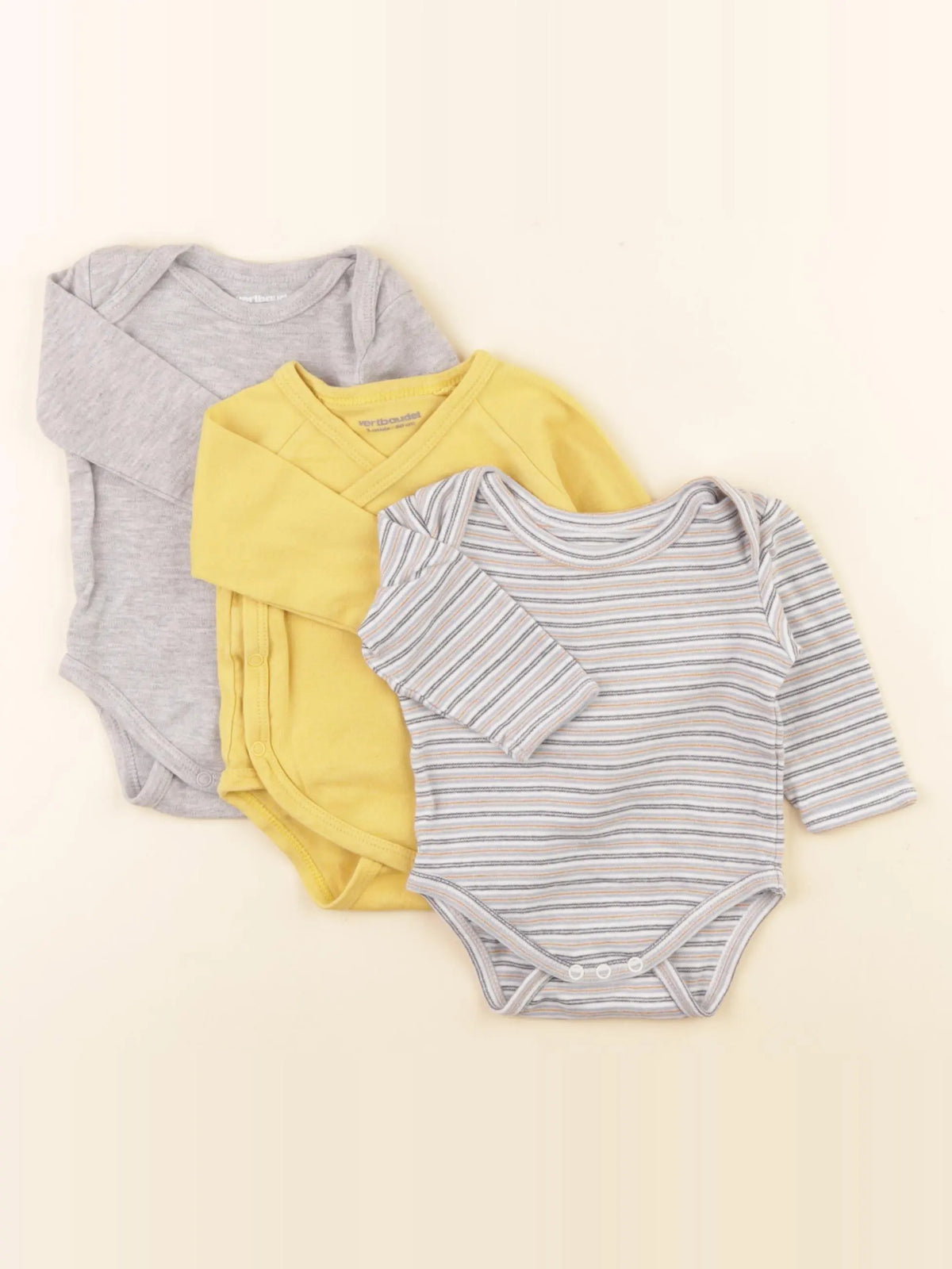 Vertbaudet - lot de 3 bodies en coton gris, jaune - 3 mois