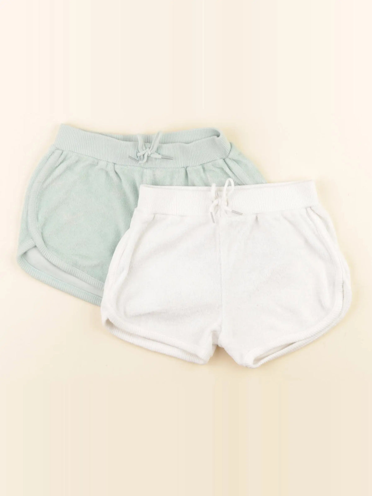 Vertbaudet - lot de 2 shorts blanc, vert - 2 ans