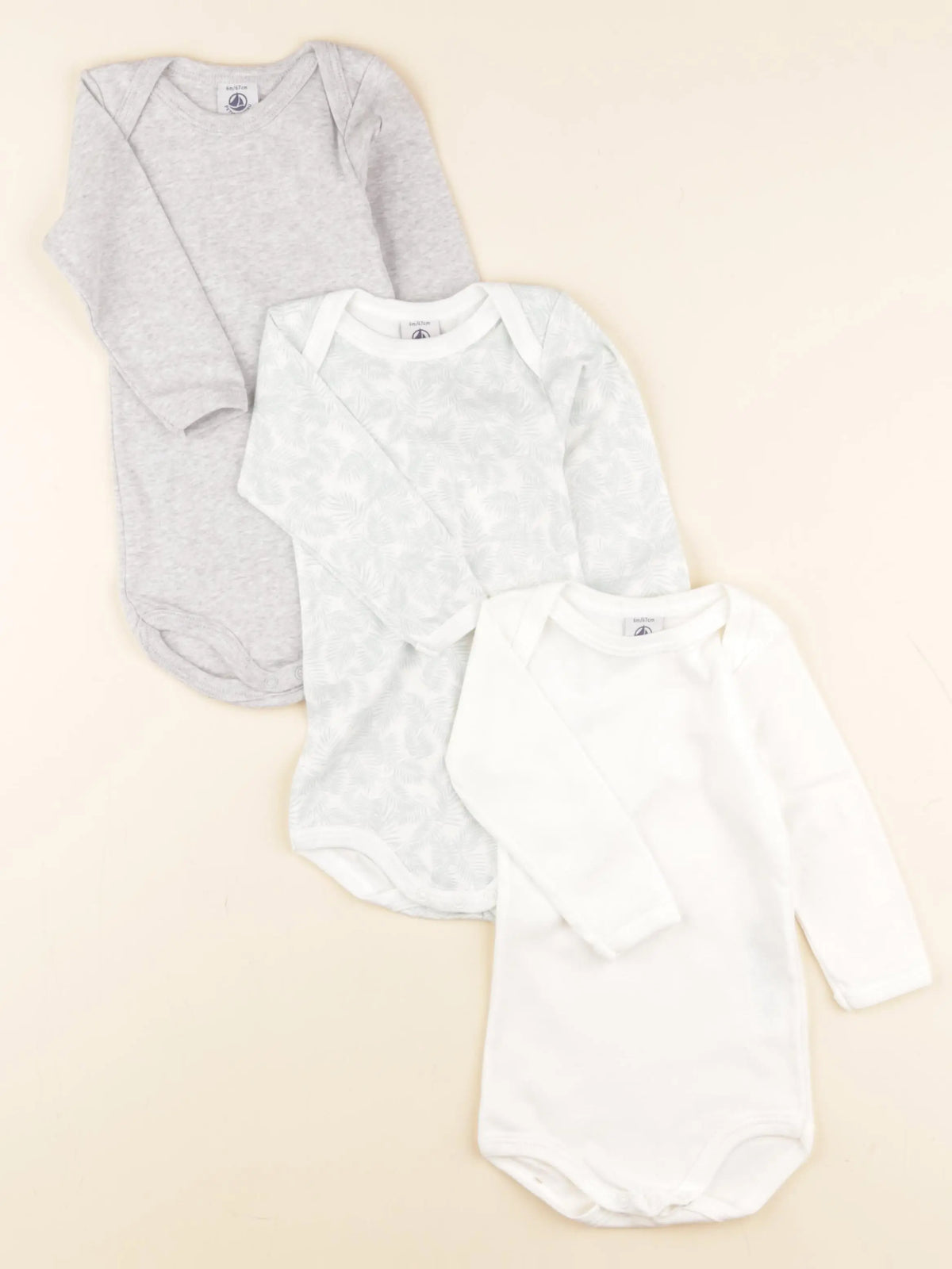 Petit Bateau - lot de 3 bodies en coton blanc, gris - 6 mois