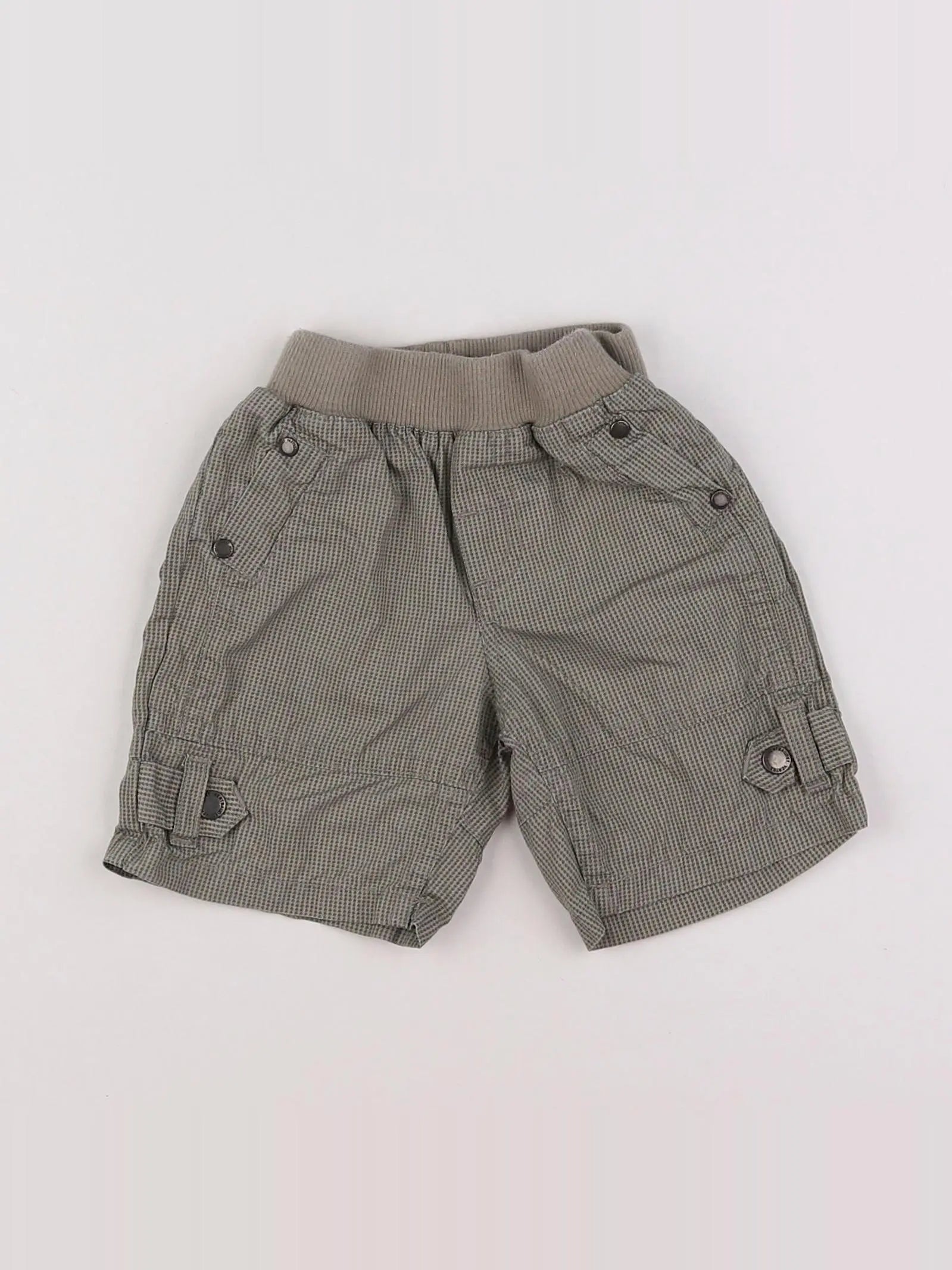 Vertbaudet - short vert - 6 mois