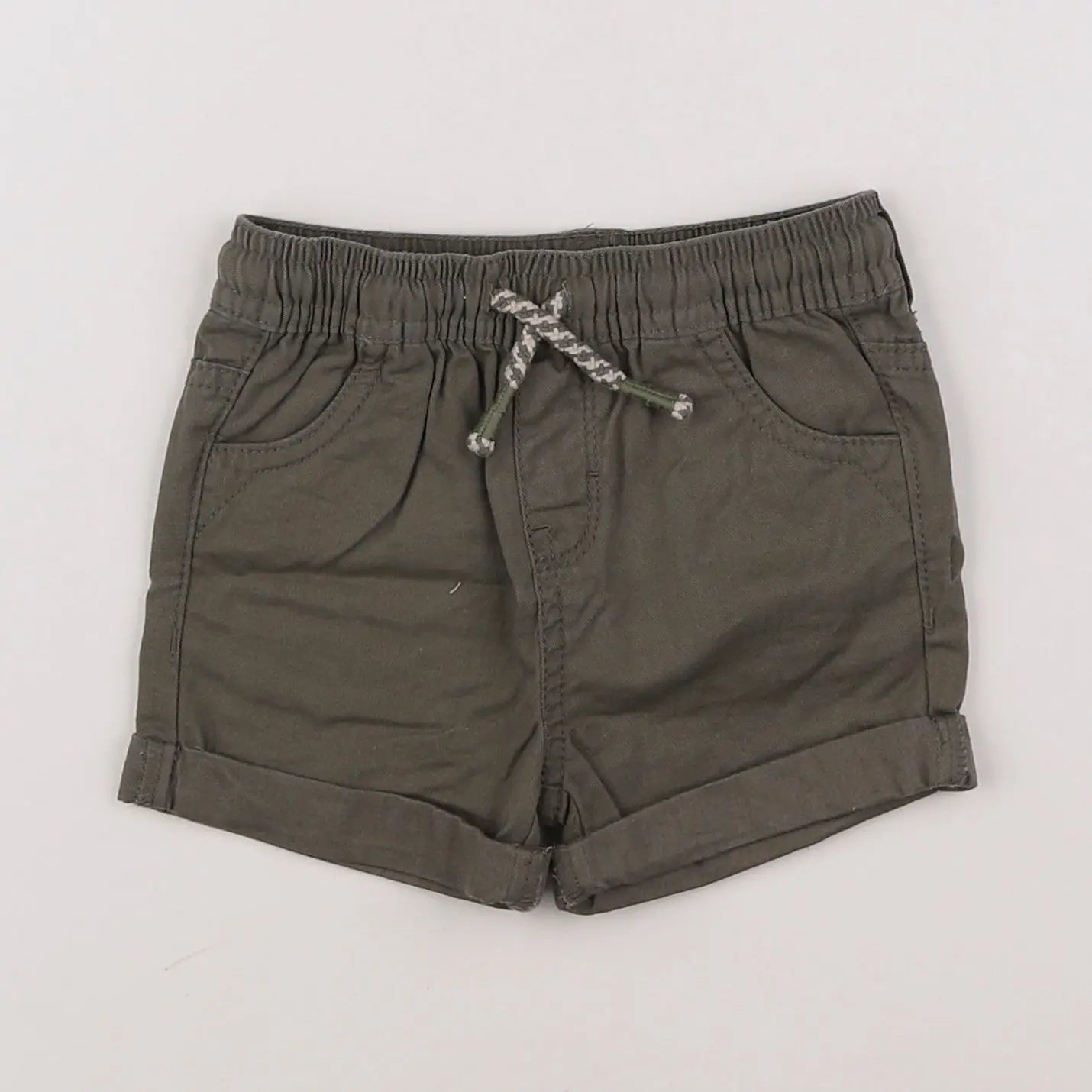 Vertbaudet - short vert - 12 mois