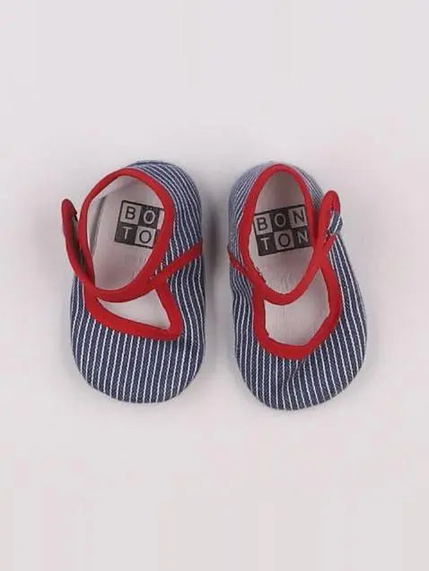 Bonton - chaussons bleu - pointure 16