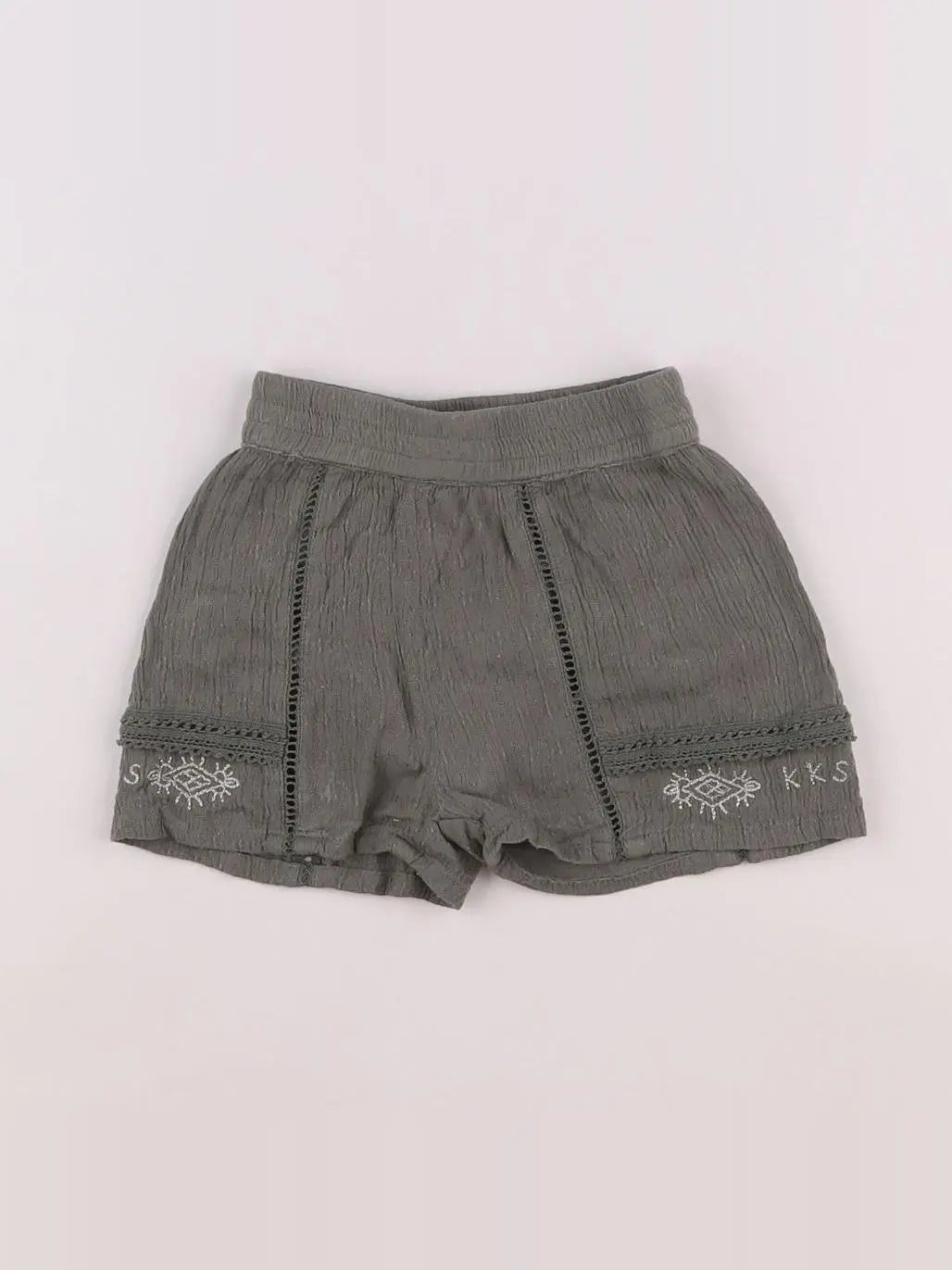 IKKS - short vert - 12 mois