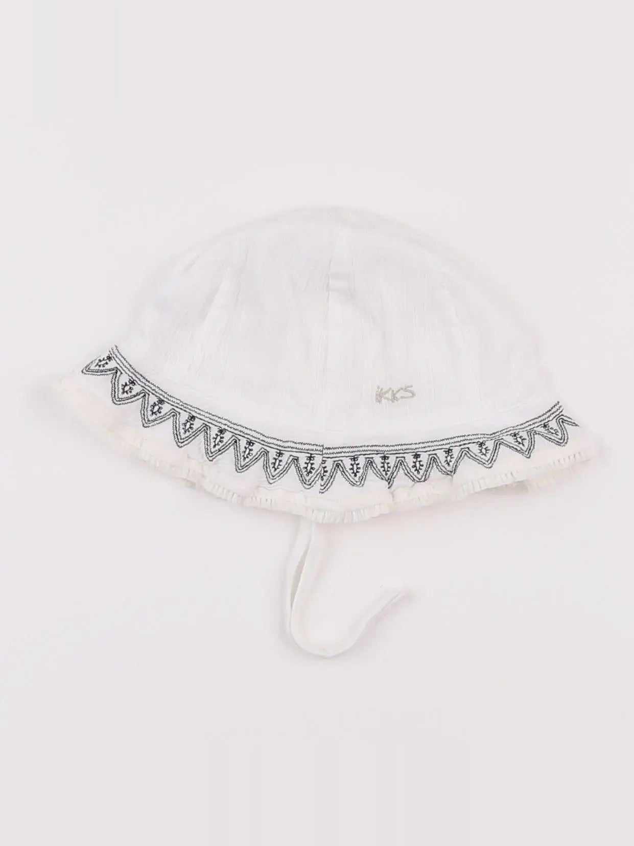 IKKS - chapeau blanc - 6 mois