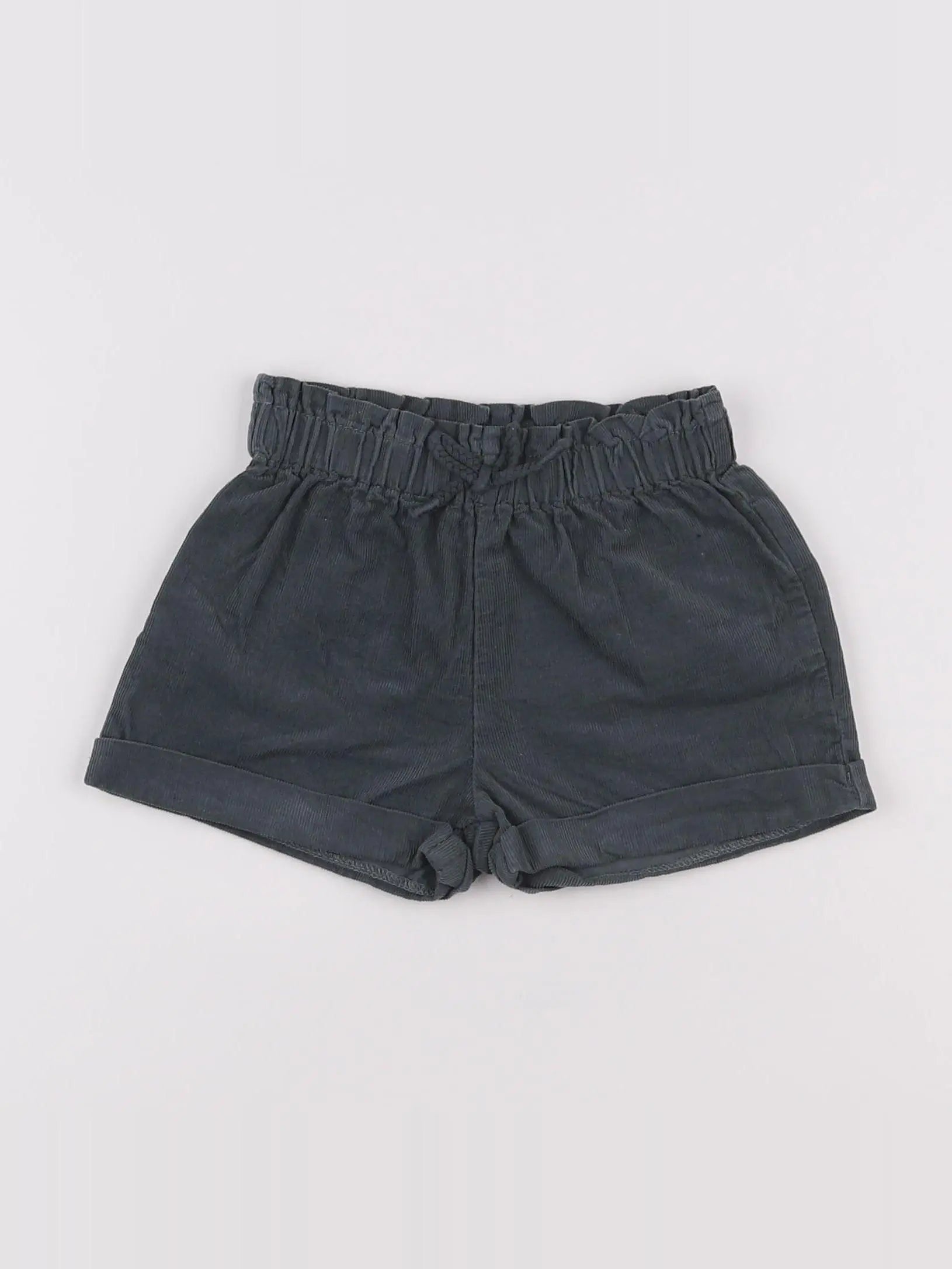 Vertbaudet - short vert - 2 ans