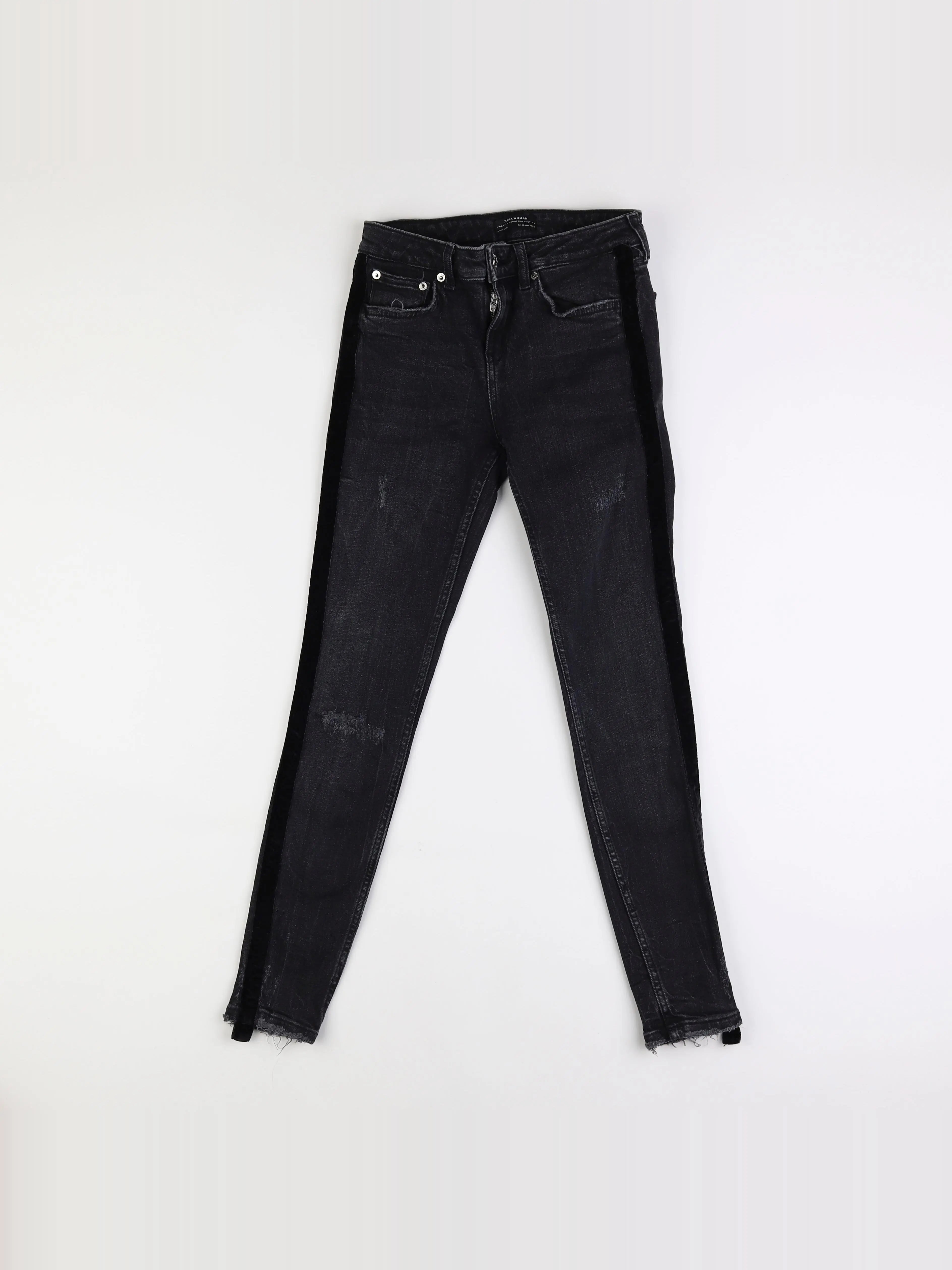 Zara - jean gris - 14 ans