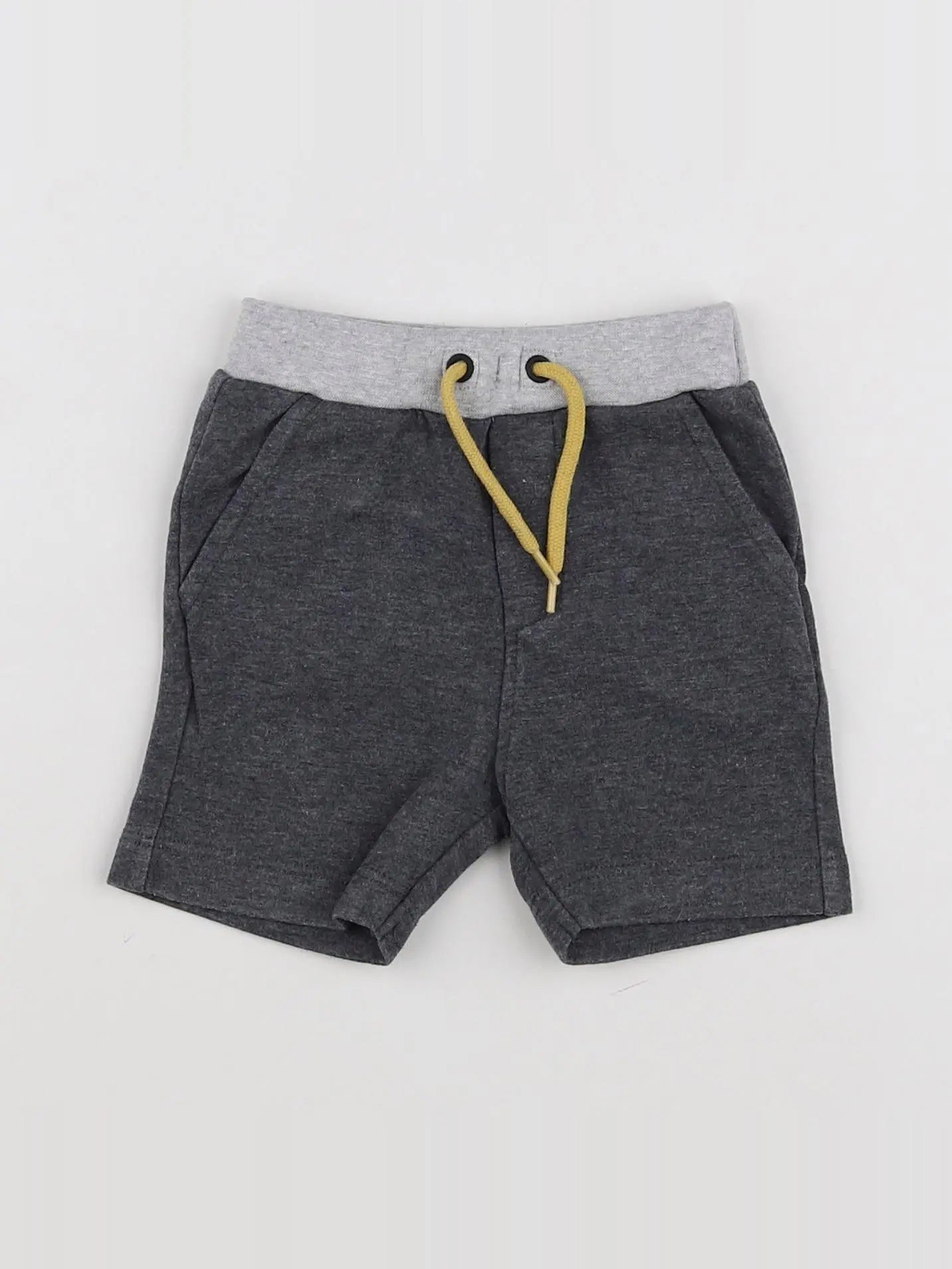 IKKS - short gris - 6 mois