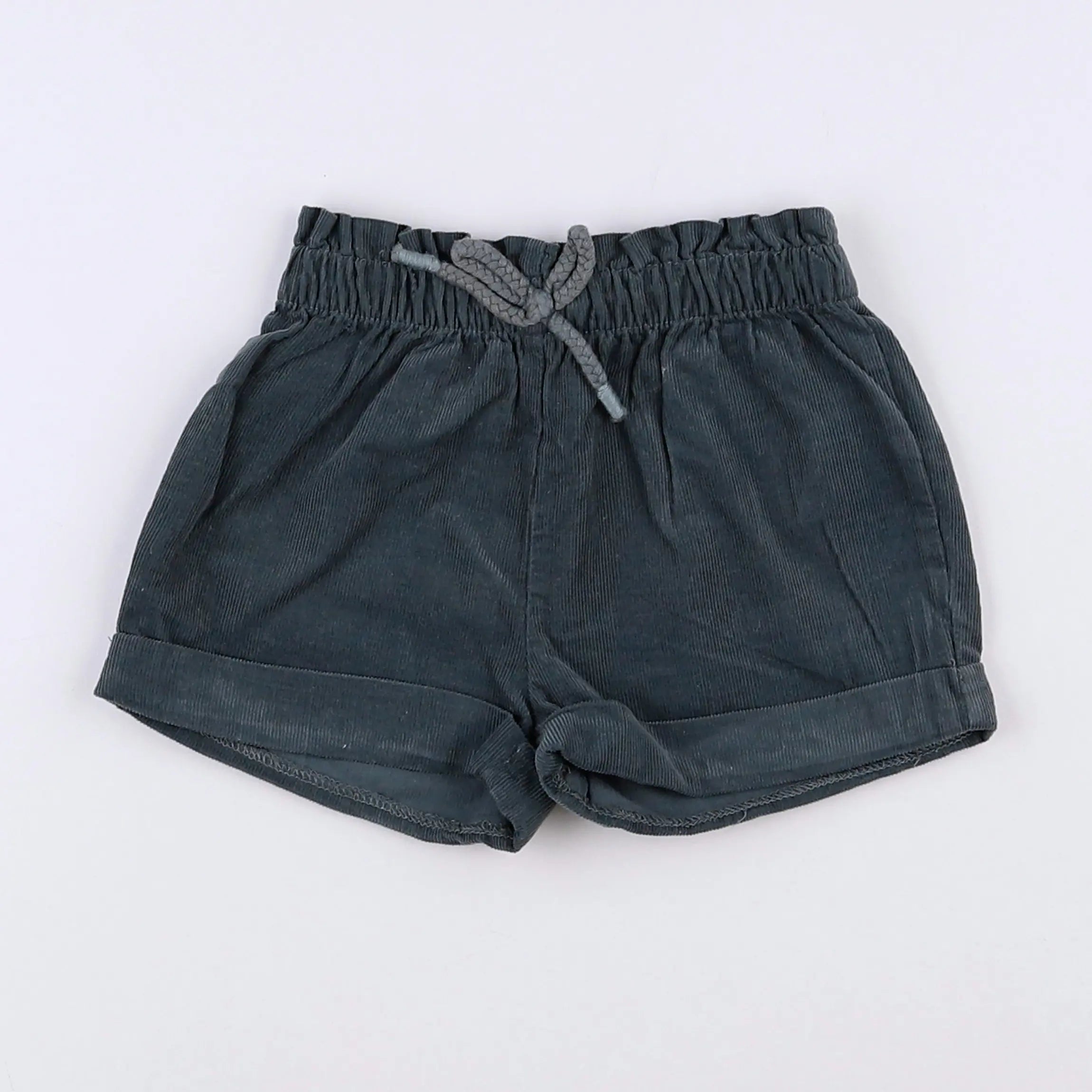 Vertbaudet - short vert - 12 mois