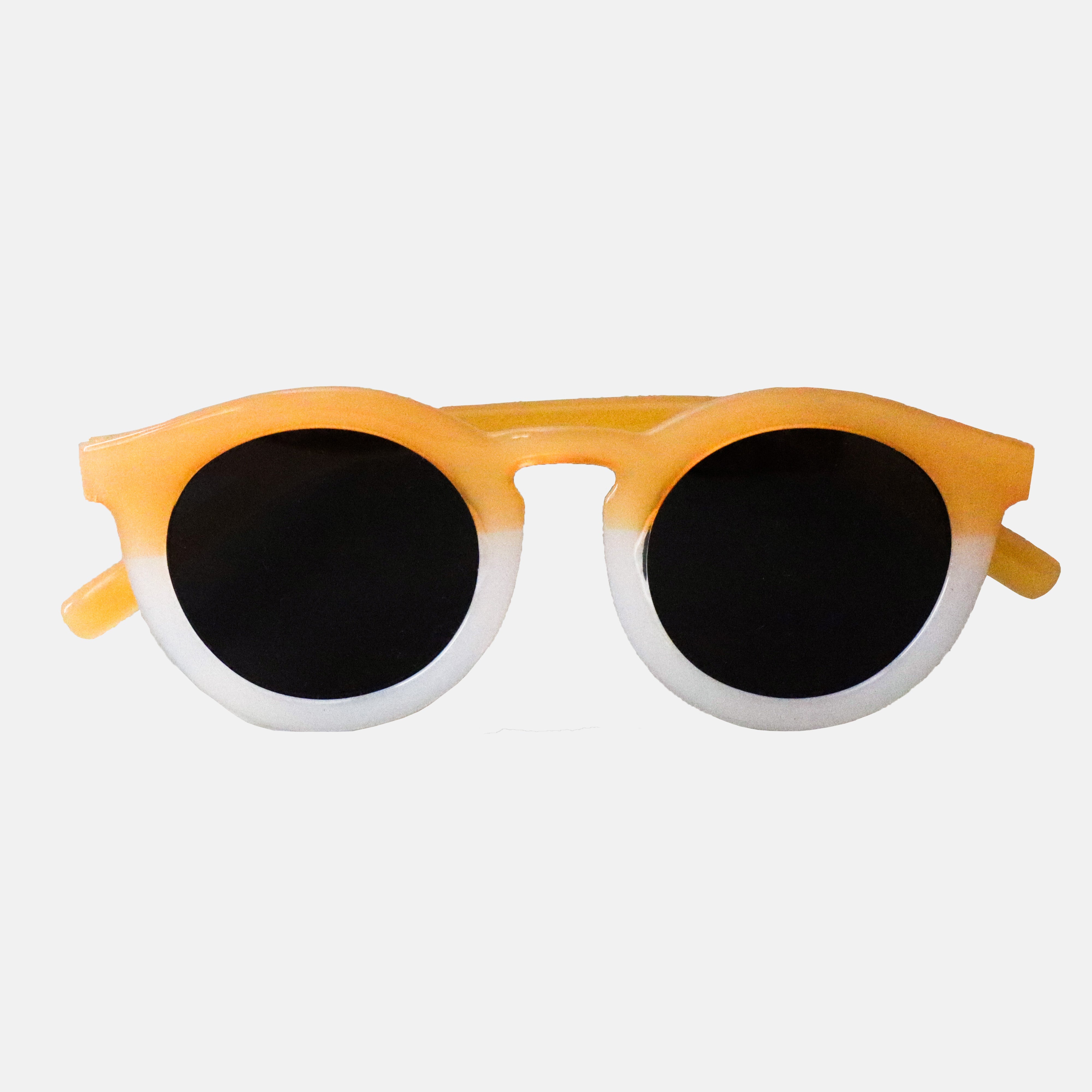 Paire de lunettes de soleil pour enfants catégorie 3, avec monture en TPEE effet transparent couleur moutarde et blanc