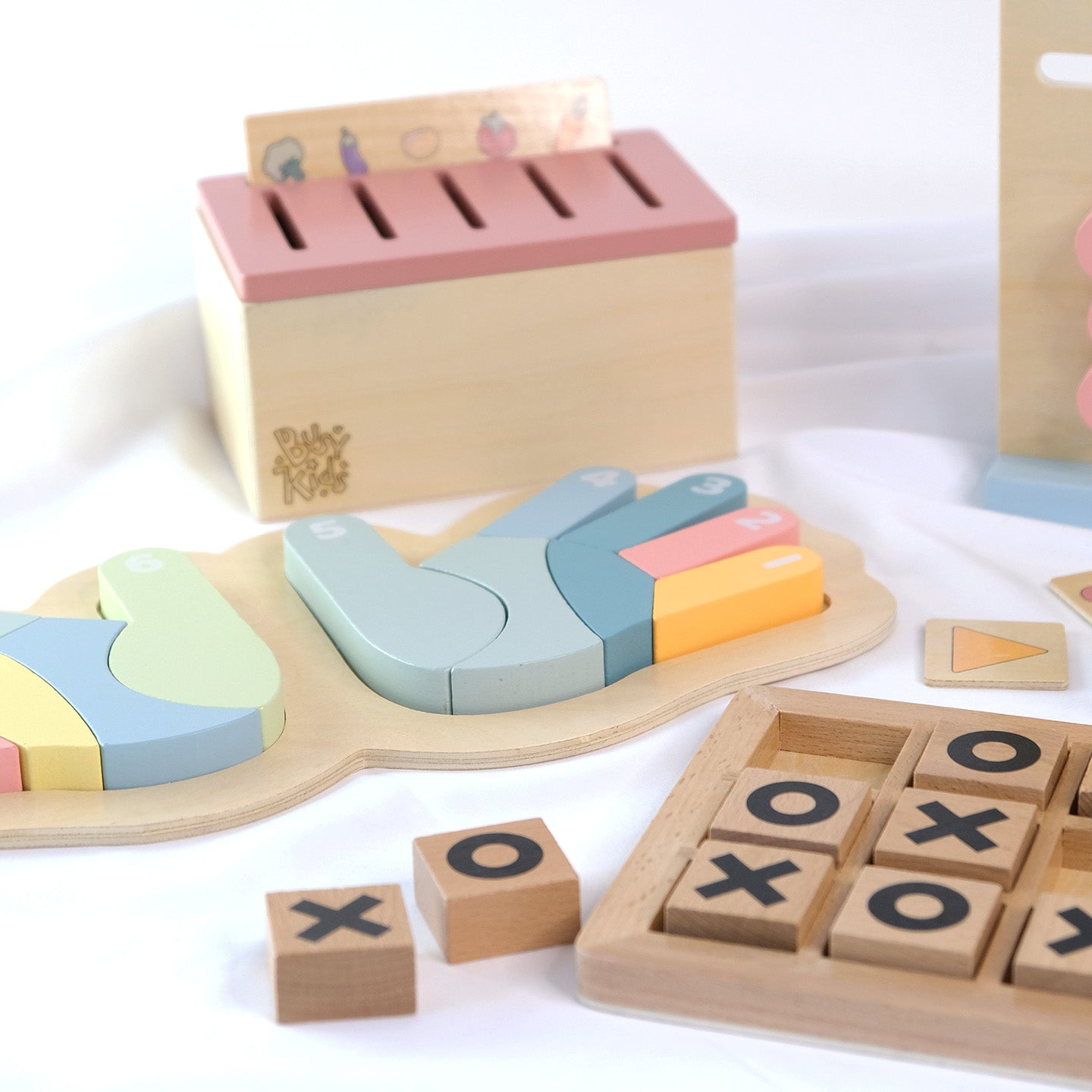 Coffret de Jeu Montessori pour les enfants 36m+ BusyKids