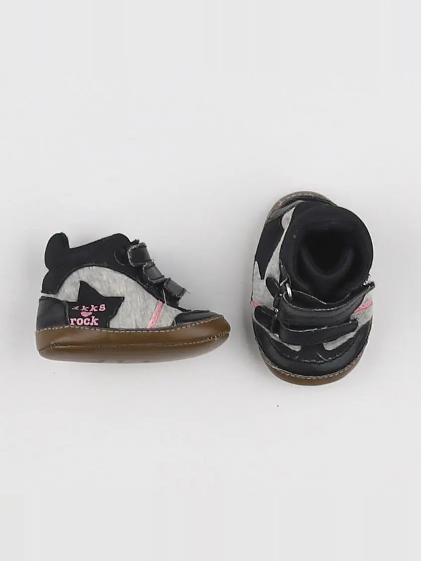 IKKS - chaussons gris, noir - pointure 17