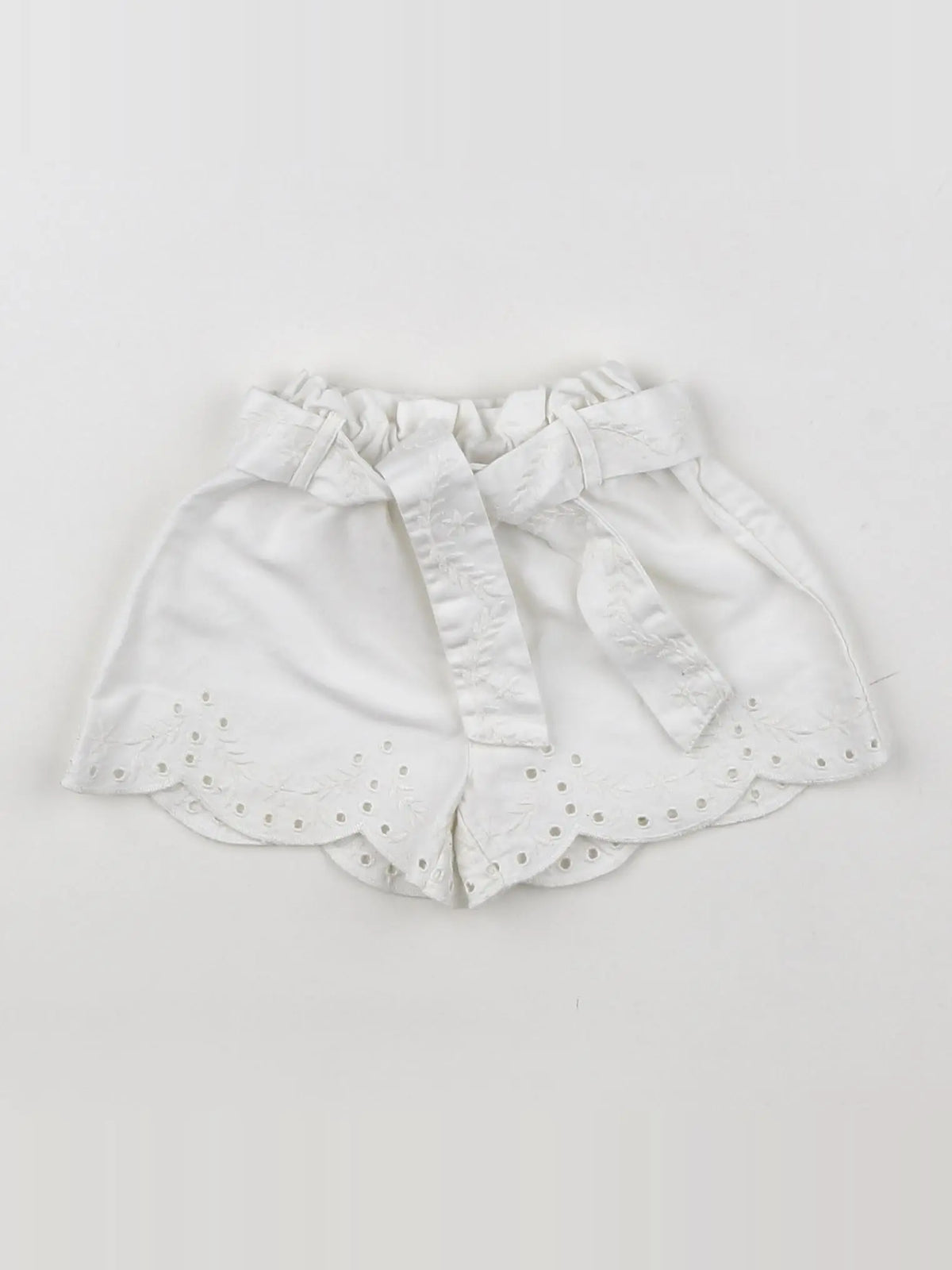 Tape à l'oeil - short blanc - 6 mois