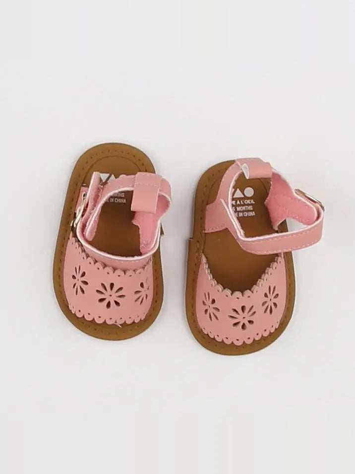 Tape à l'oeil - chaussons rose - pointure 17