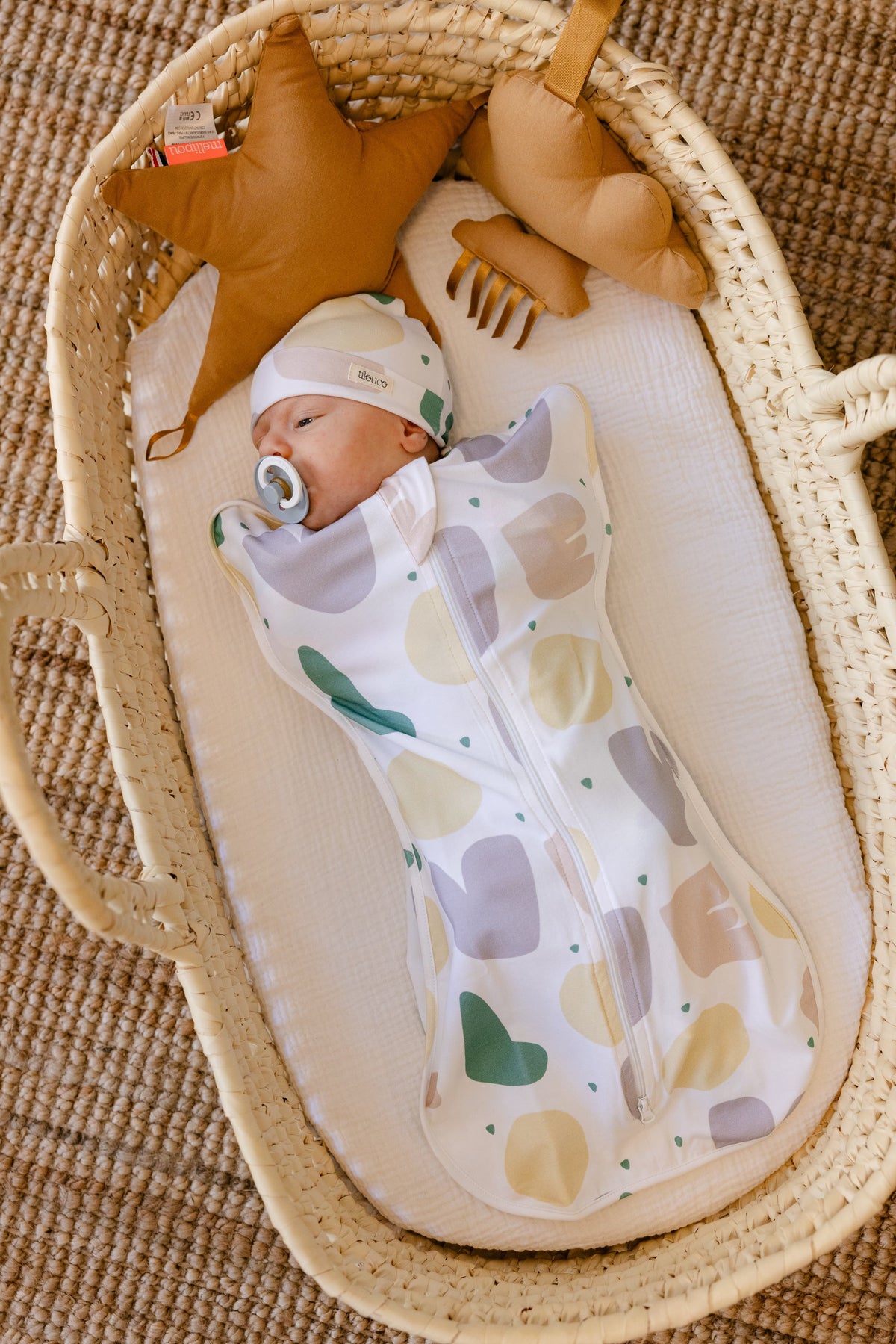 Bonnet de naissance LOVE