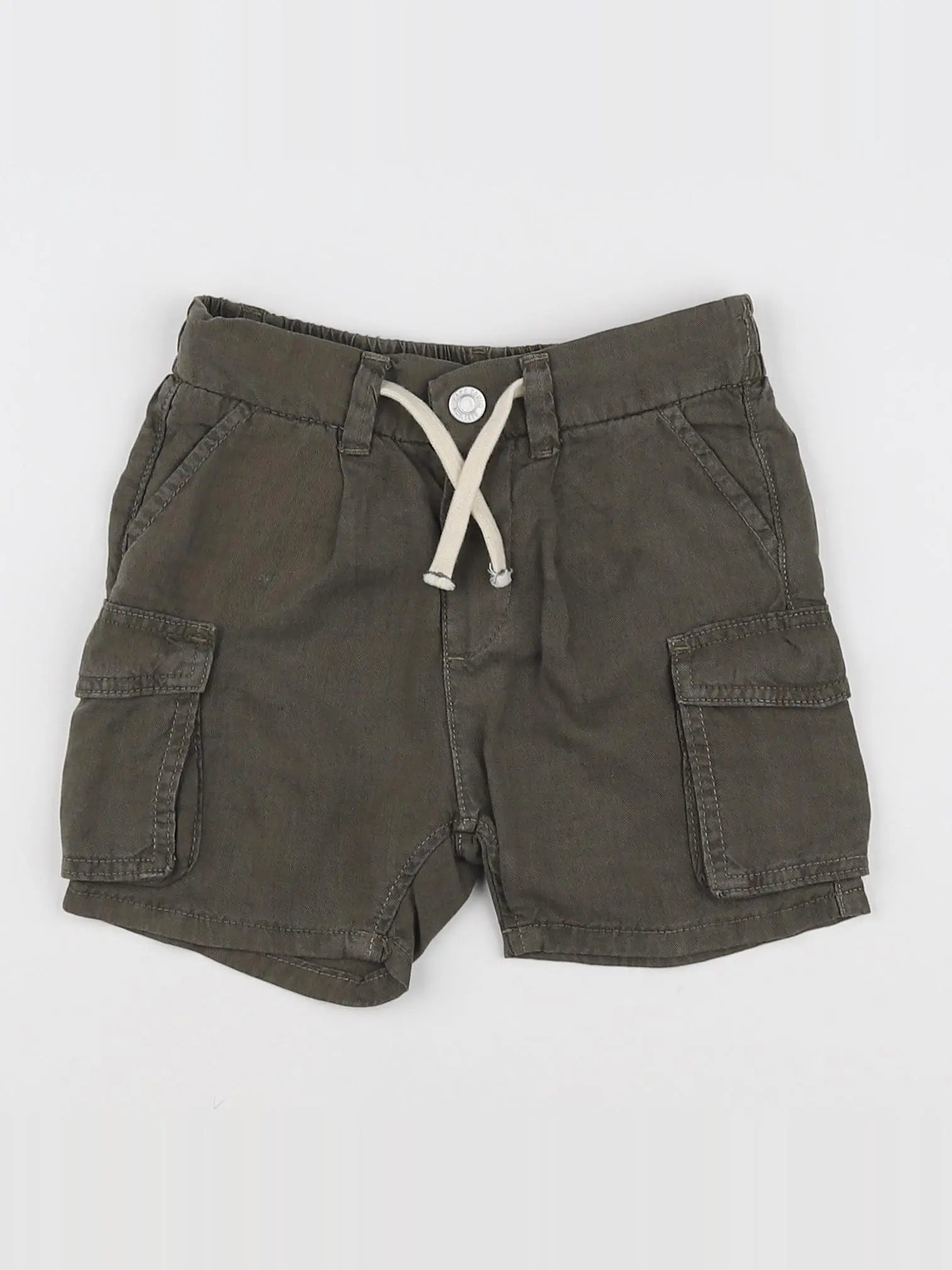 Zara - short vert - 12 mois